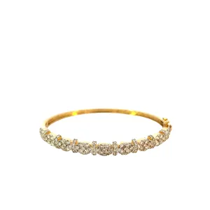 18KT Yellow Gold Oval And Round Diamond Cluster Bangle