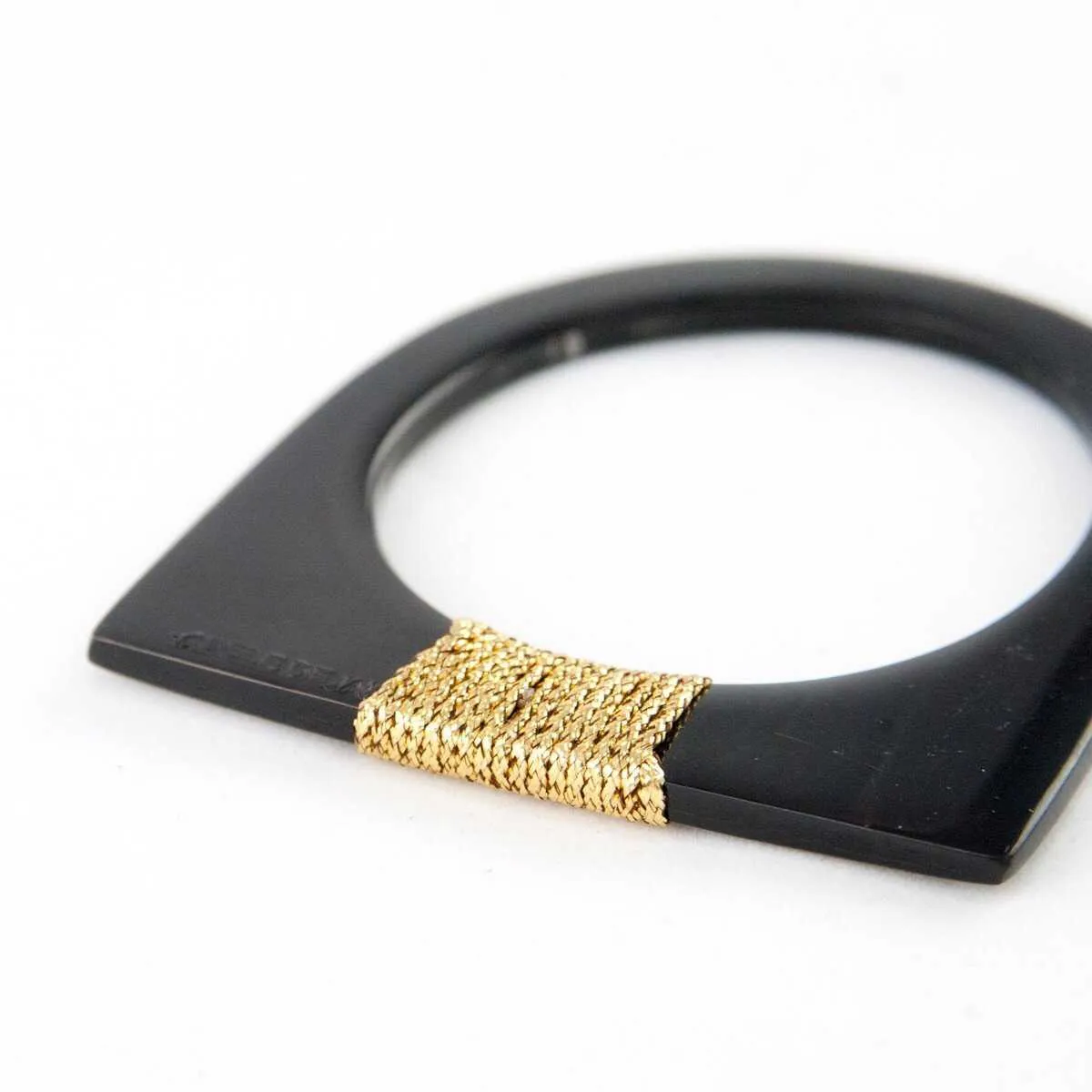 African Bracelet | Kobbi Horn Bangle