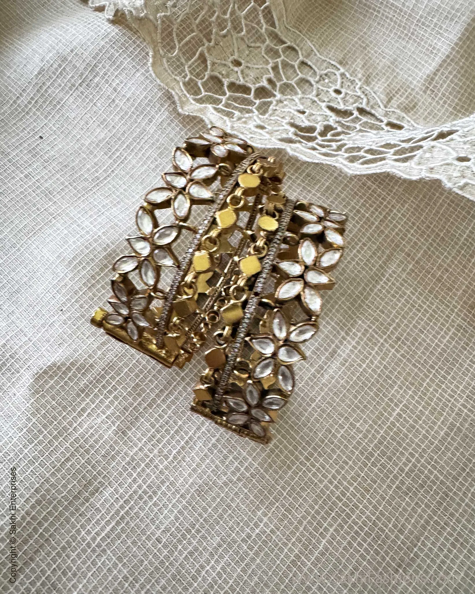 AS-X15753 Silver Gold Bangle