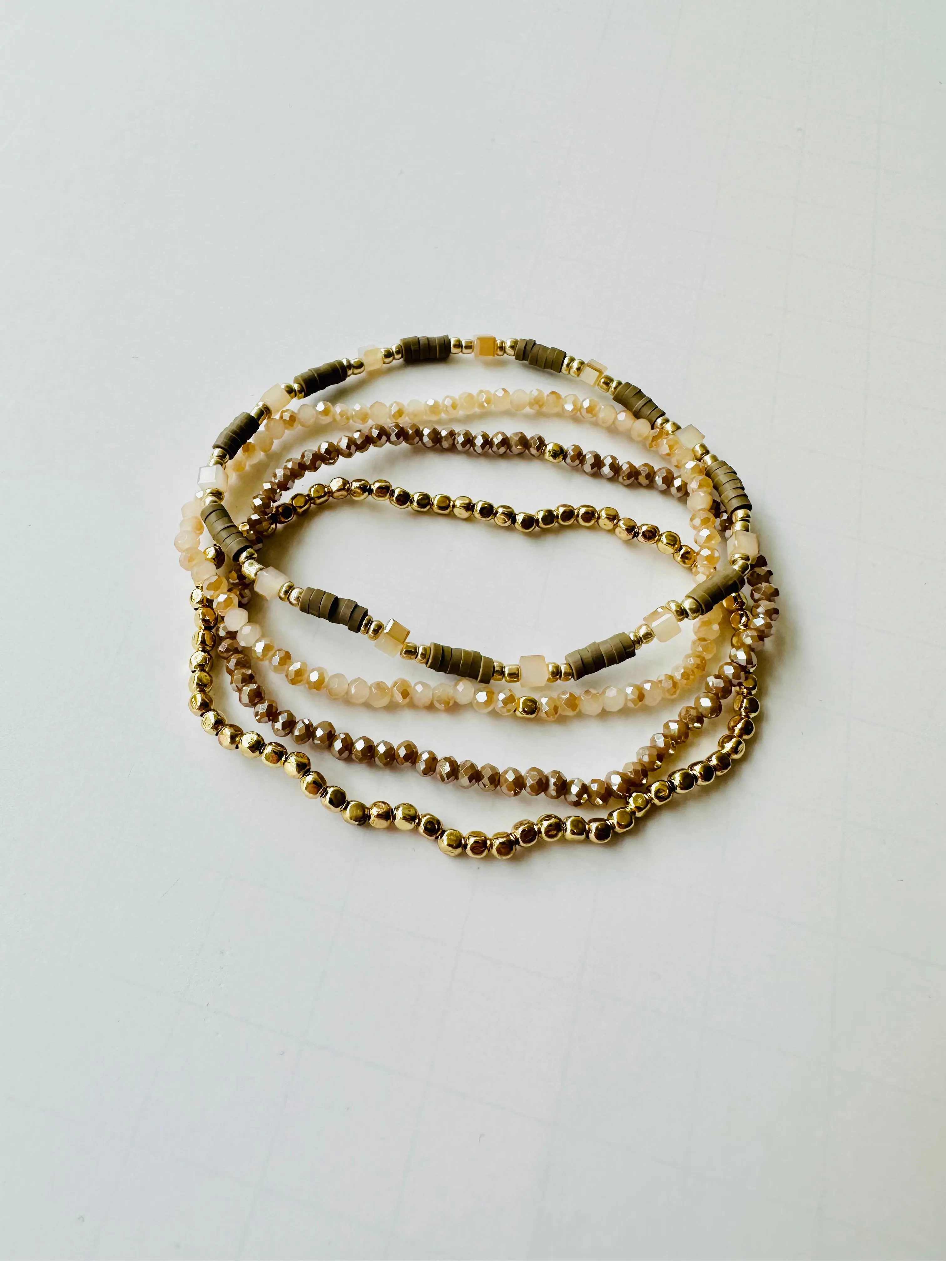 BL53 4ROW BEAD BANGLE SET