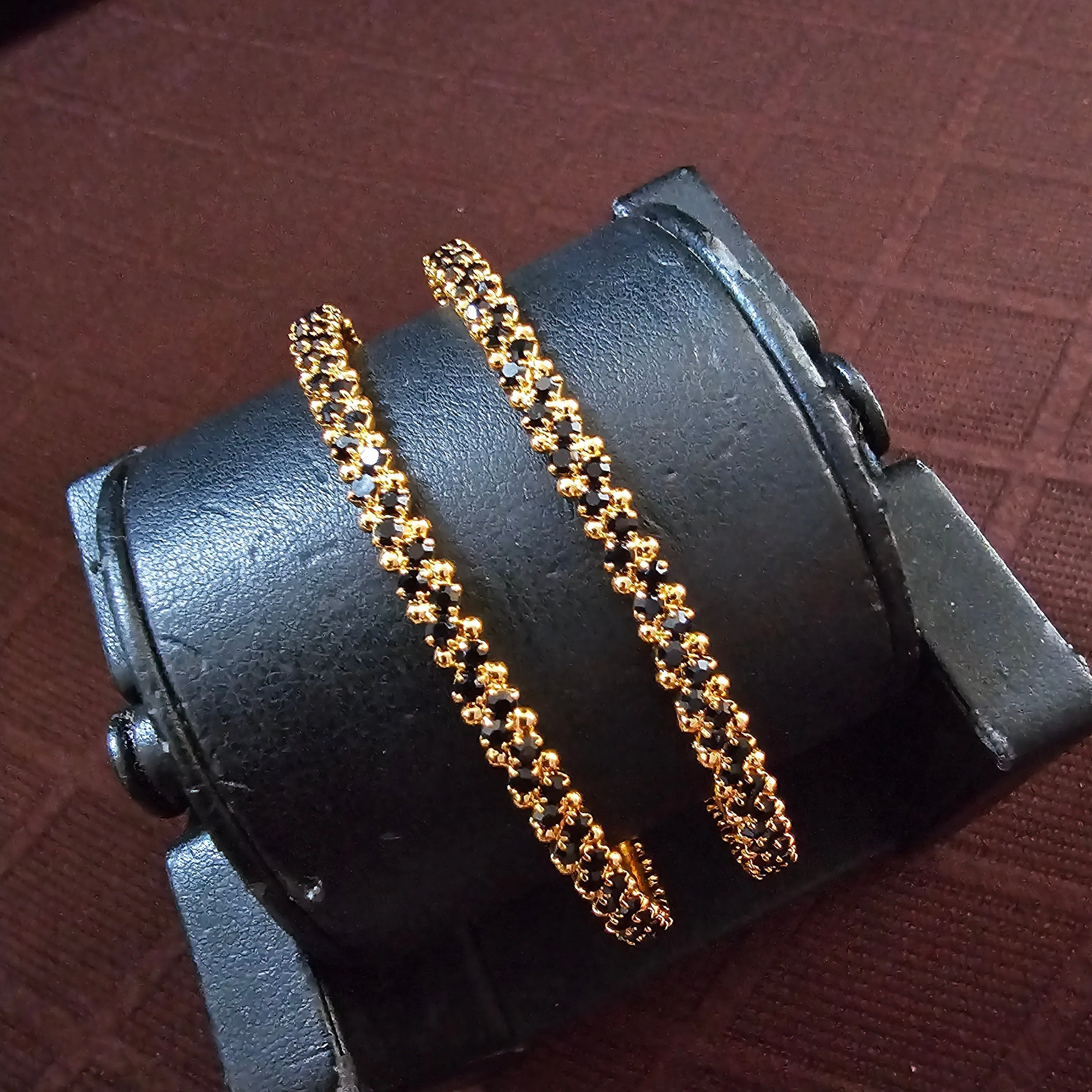 Black Stone Bangles Set