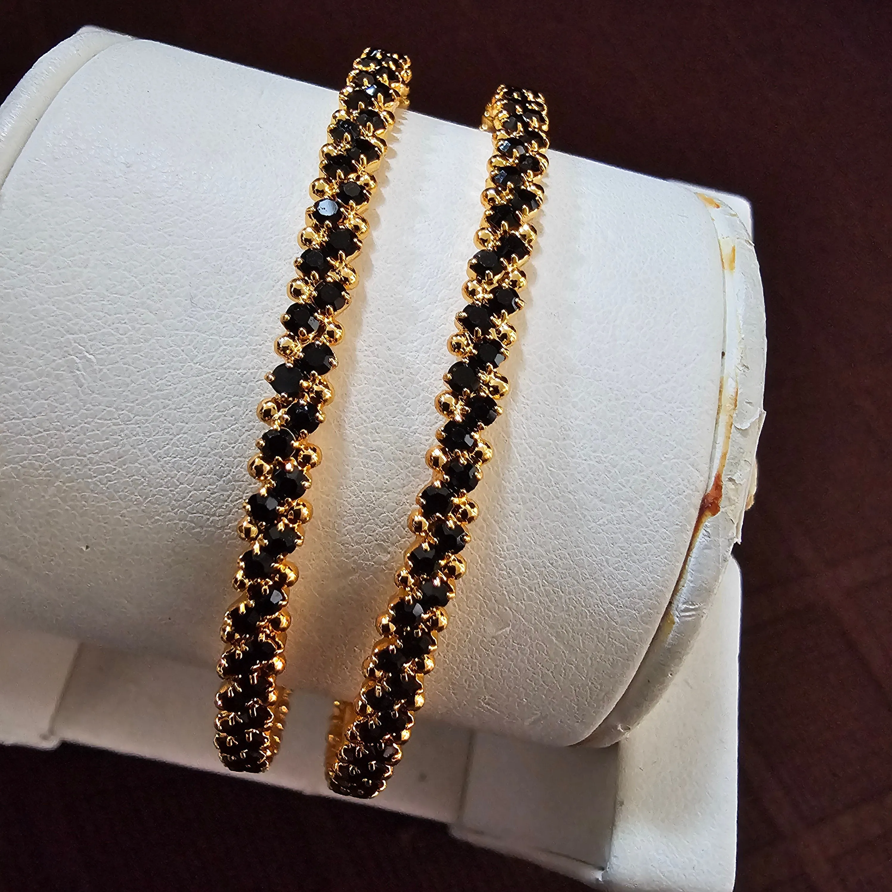 Black Stone Bangles Set