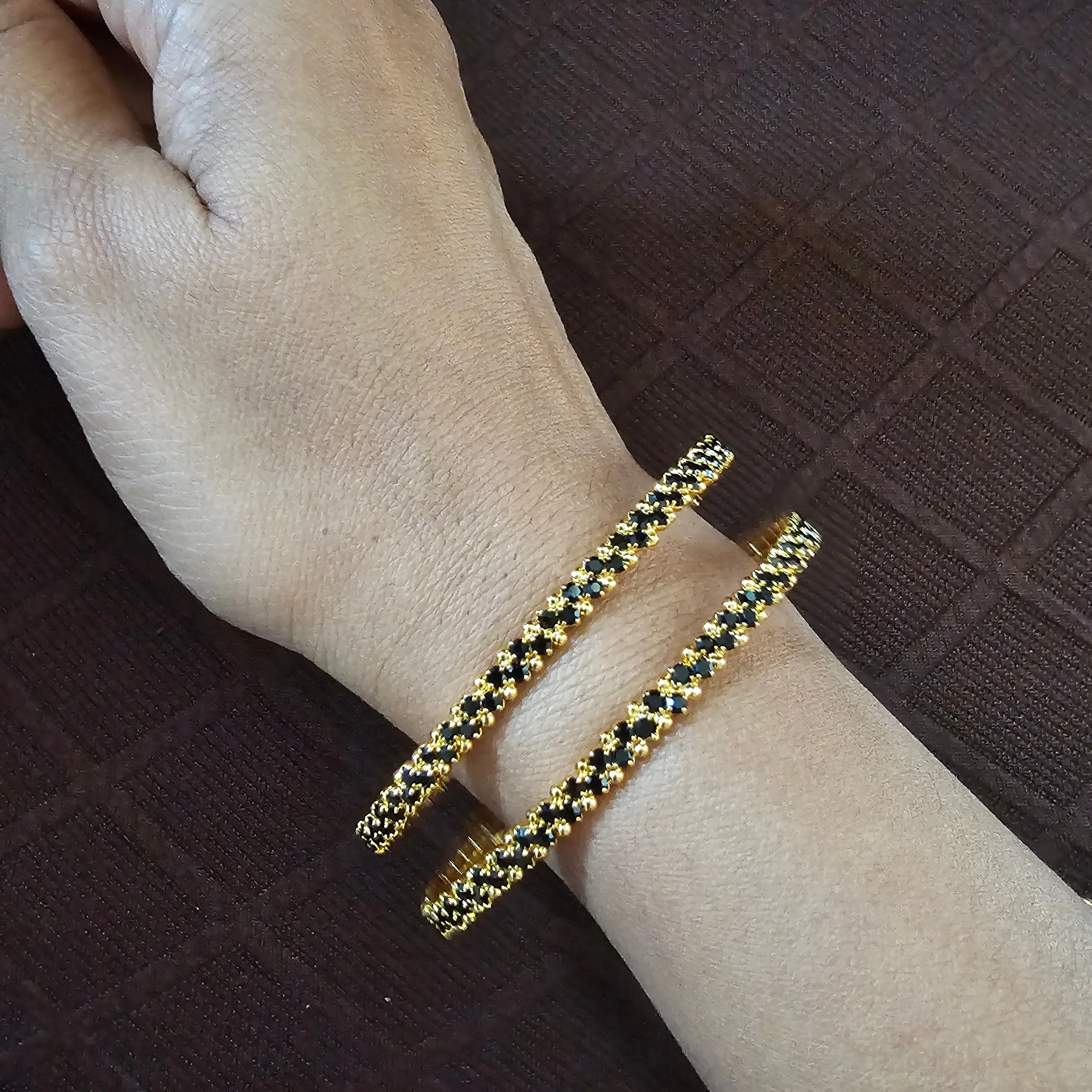 Black Stone Bangles Set
