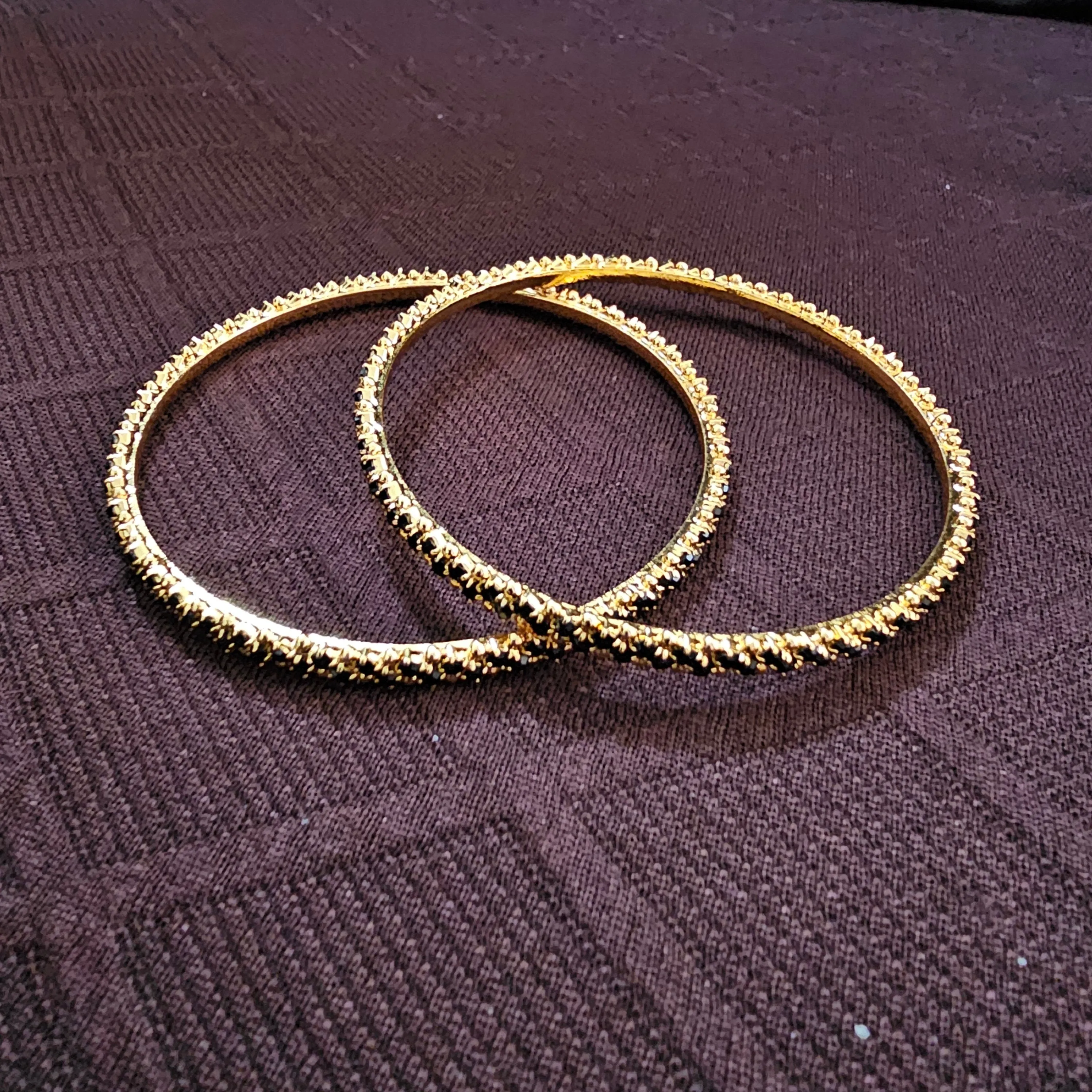 Black Stone Bangles Set