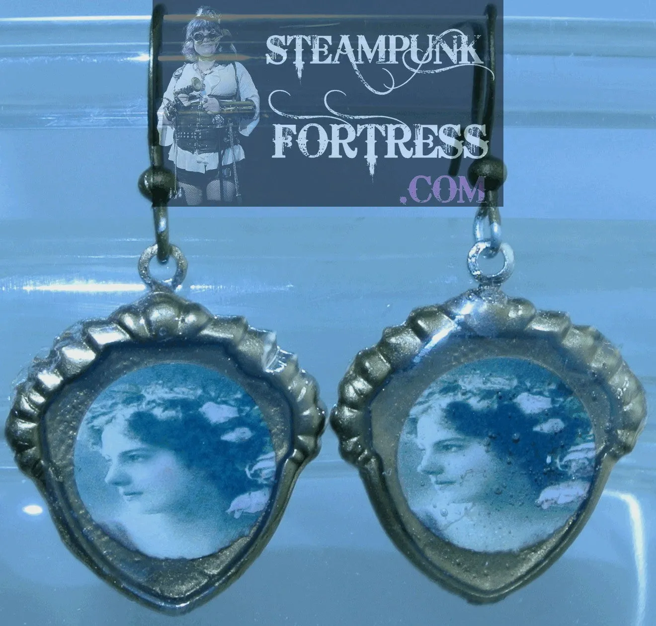 BRASS SHIELD VINTAGE LADIES FLOWER HEADBAND PIERCED EARRINGS STARR WILDE STEAMPUNK FORTRES