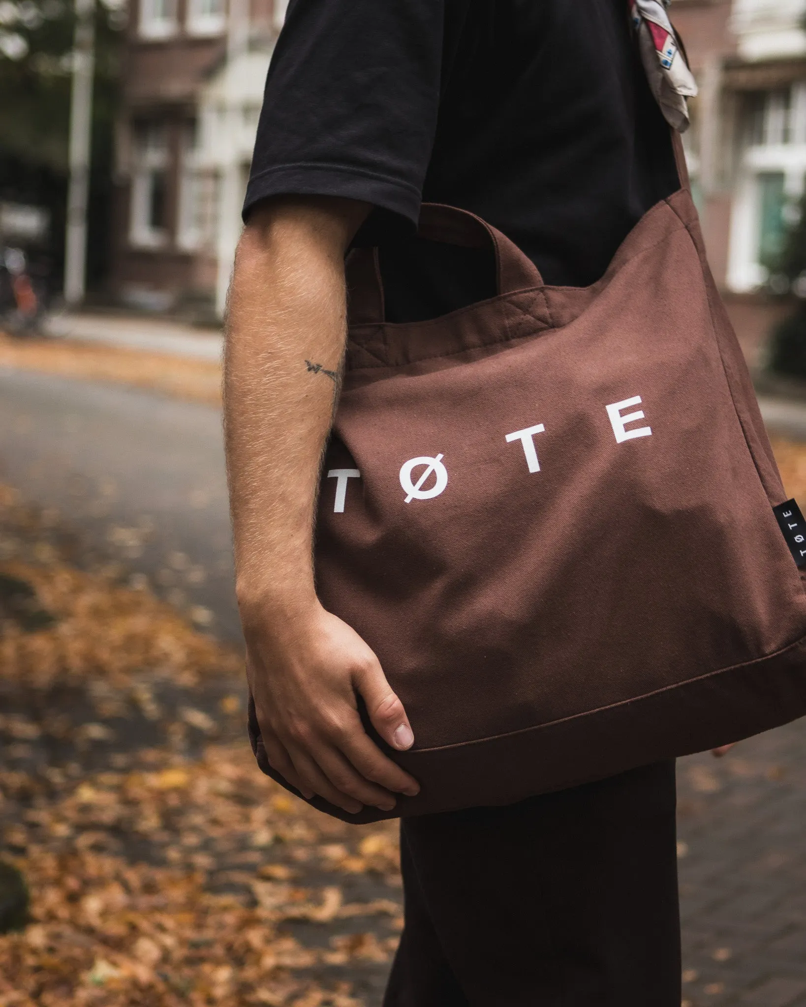 Brown TØTE Bag