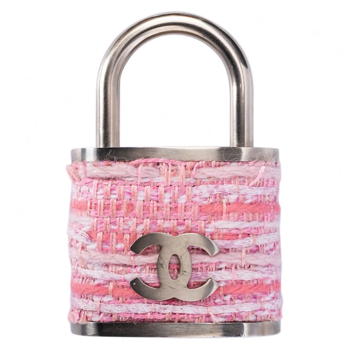 Chanel cc pink metal pins & brooches