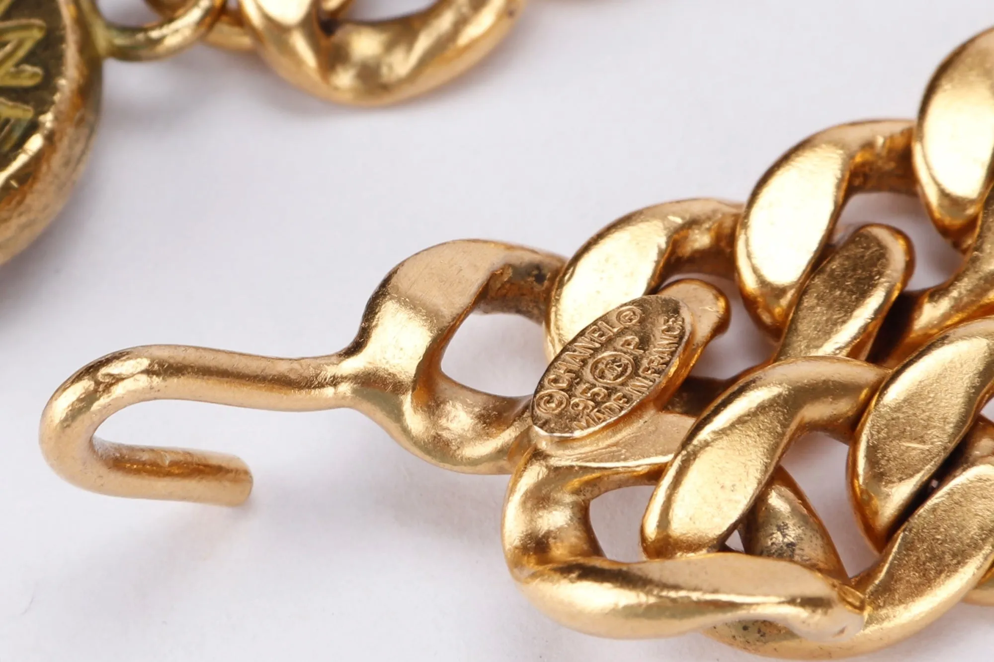 Chanel Vintage Gold Waist Belt, no Dust Cover