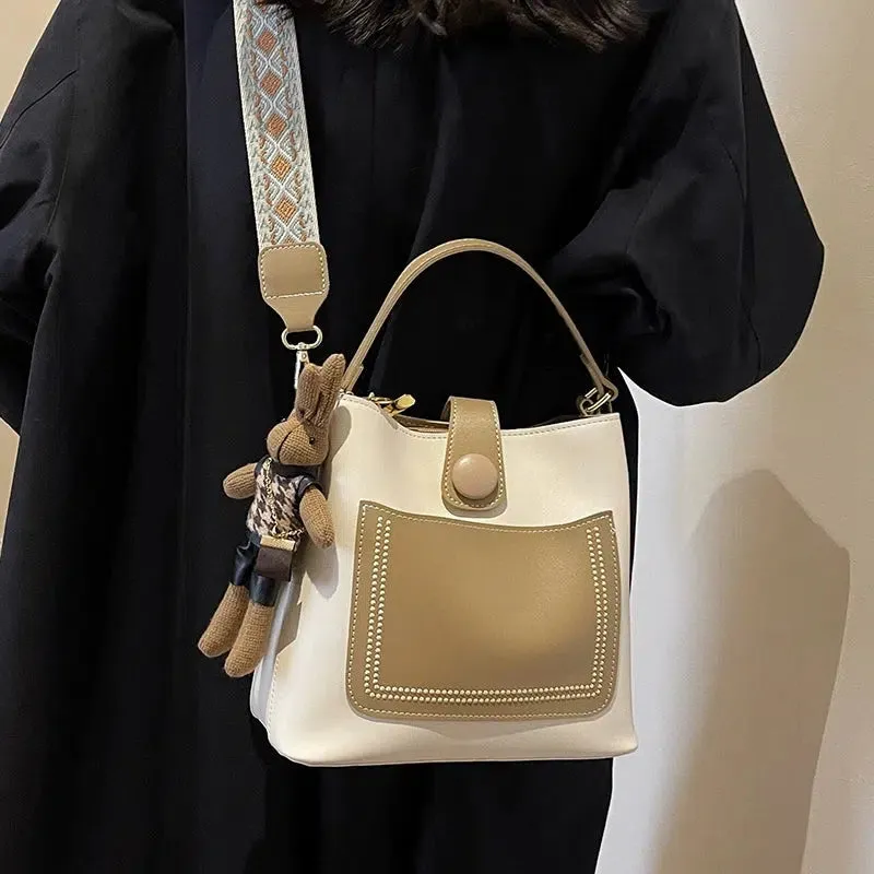 Decorative Stitching Leather Bucket Bag