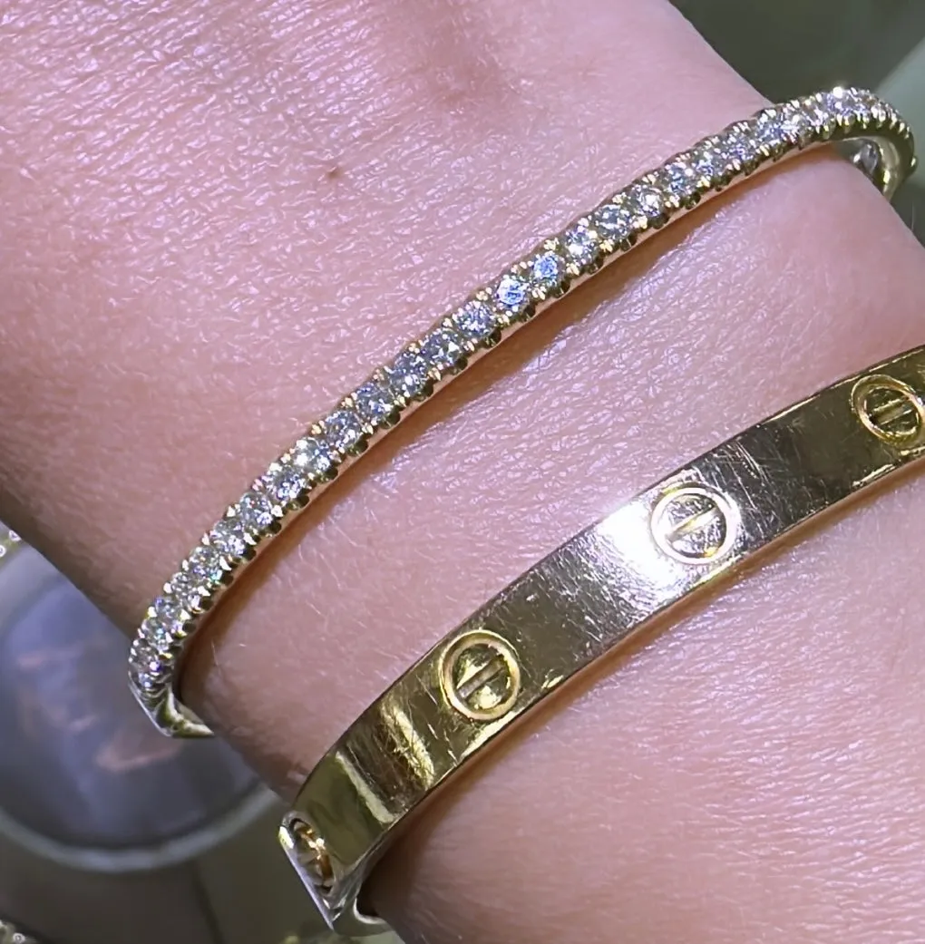 Diamond Bangle Bracelet 1.30ct tw