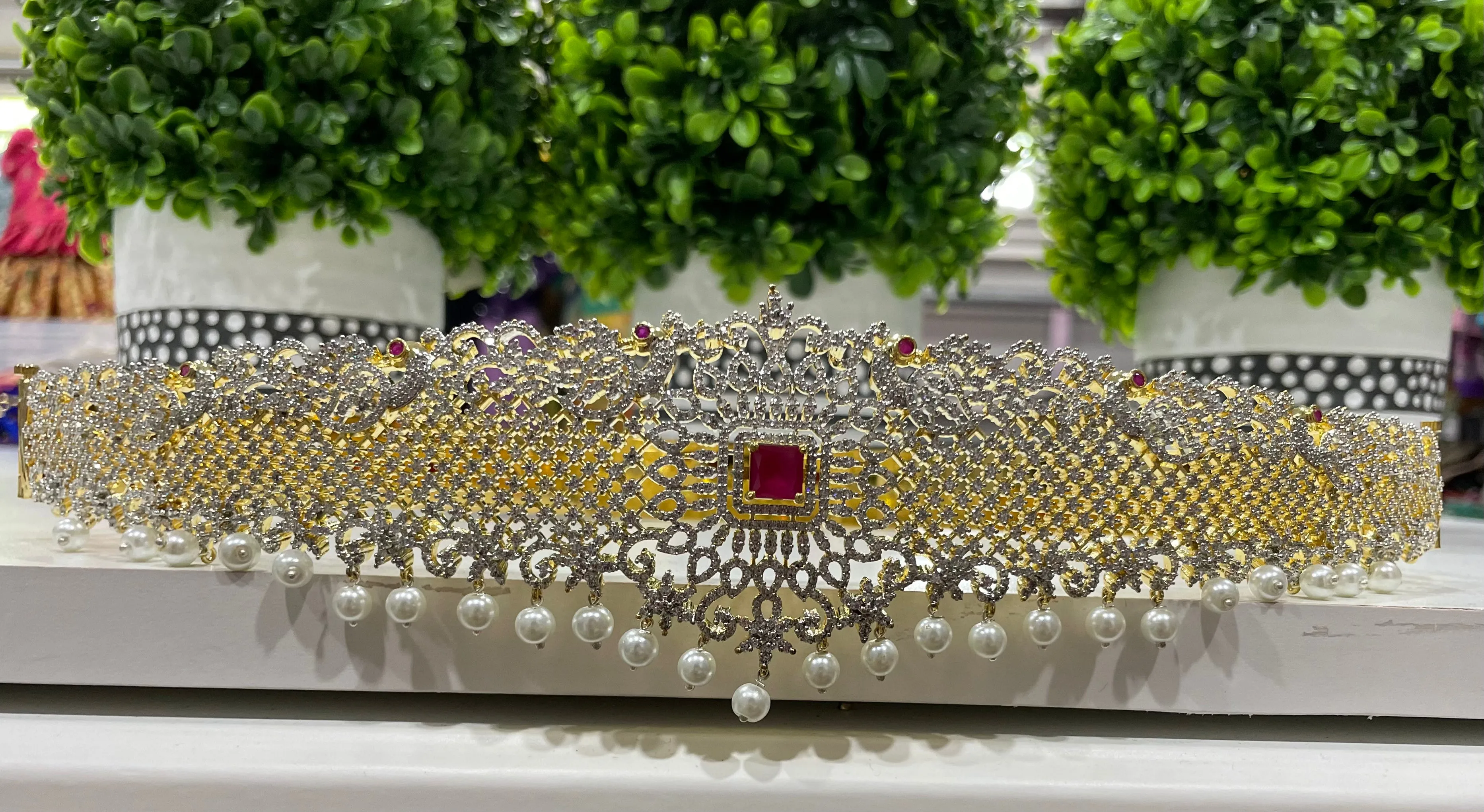 Diamond Finish Vaddanam with Interchangeable Stones