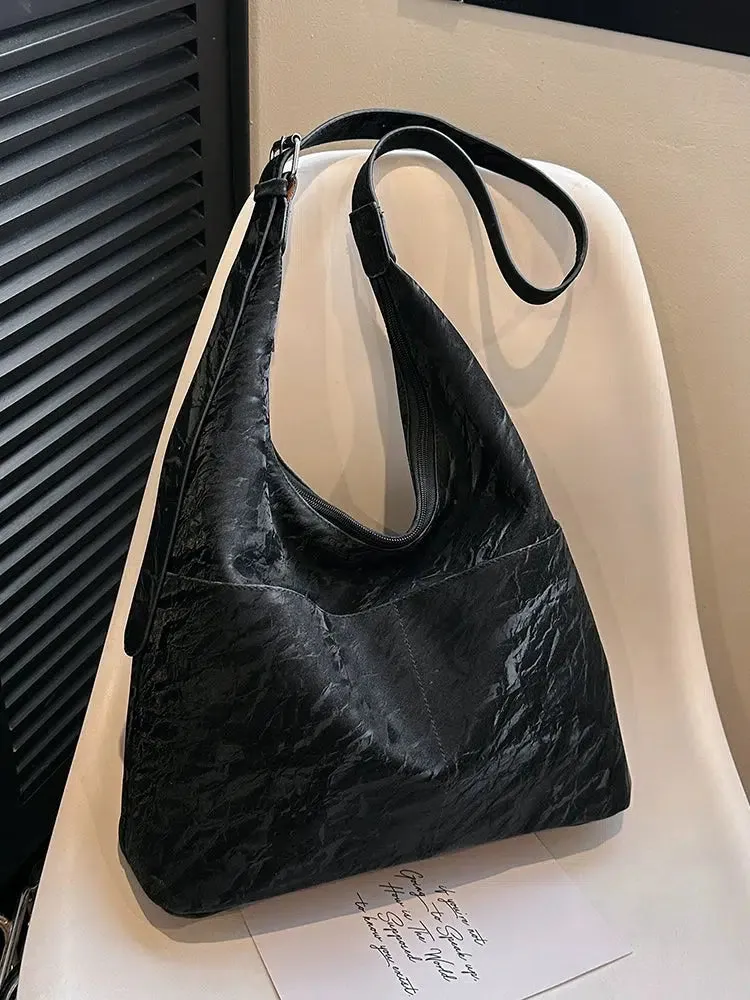 Fashionable Textured Tote Bag