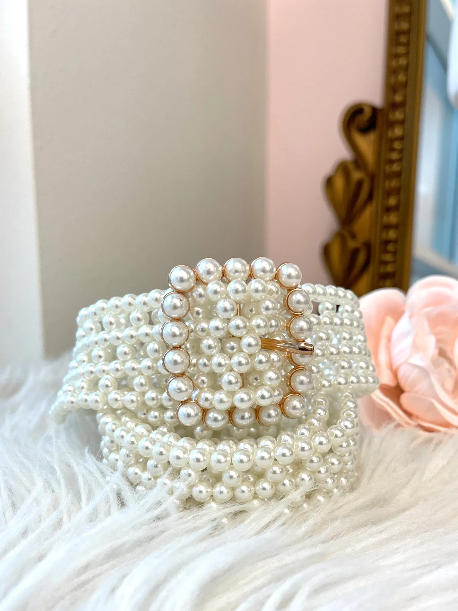 Felicity Belt