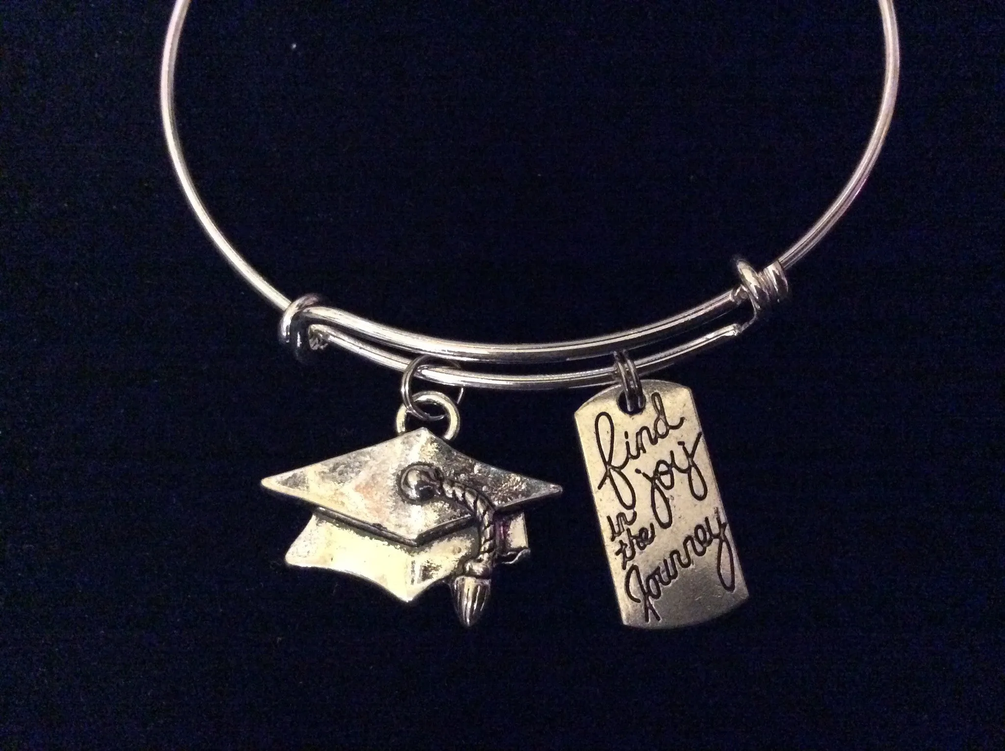 Find Joy in The Journey Graduation Cap Charm Bangle Adjustable Expandable Wire Bangle Bracelet Graduation Gift Trendy Teenager Stacking