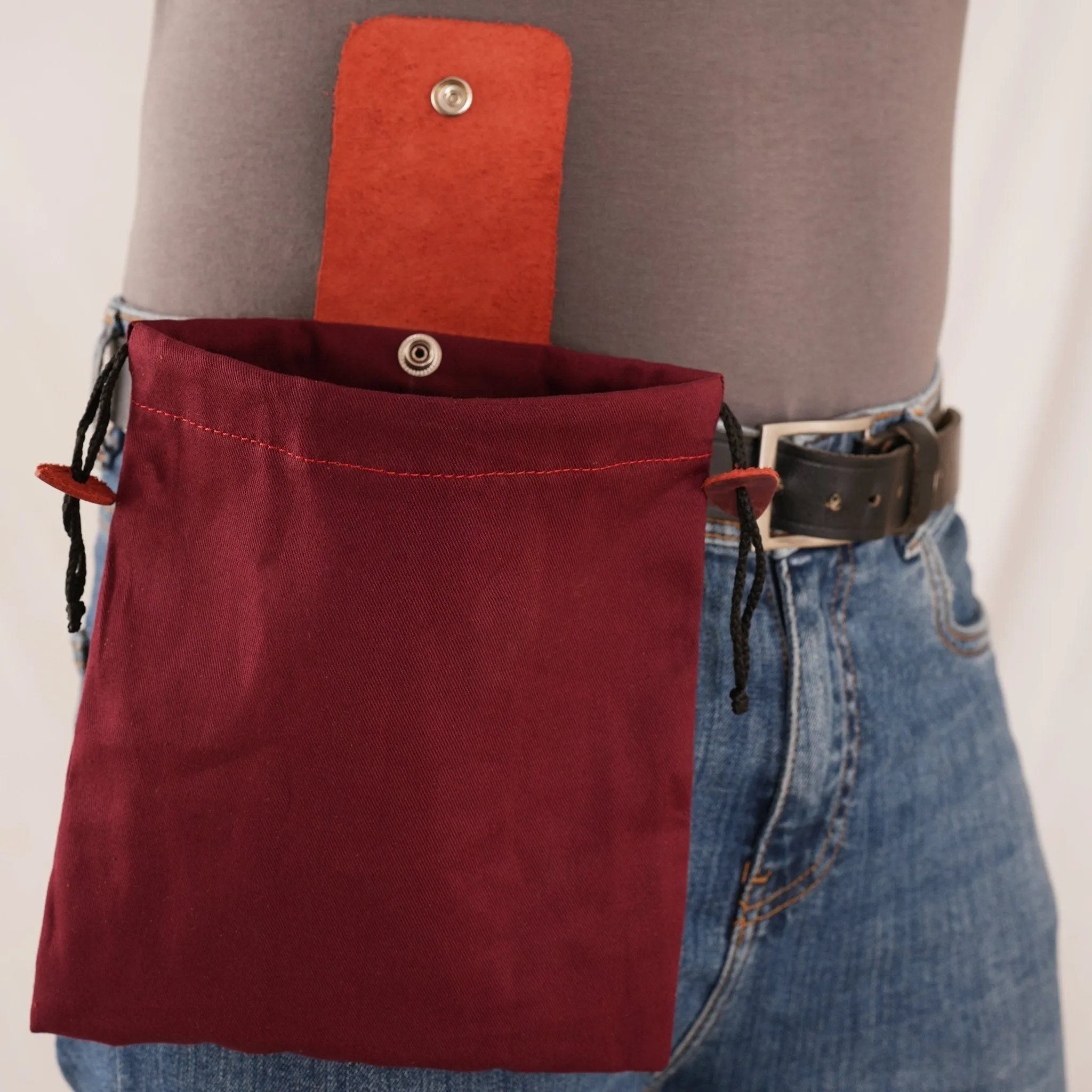 Gallanto Collapsible Leather Foraging Pouch – Multi-Purpose Waist Bag for Hiking-Camping & Outdoor Adventures