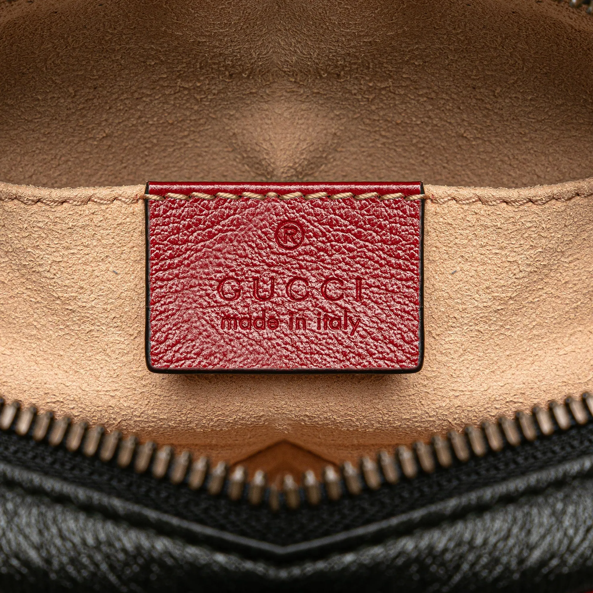 GG Marmont Leather Matelasse Torchon Belt Bag