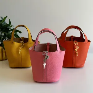Hermès Picotin 22 Taurillon Clemence leather bags
