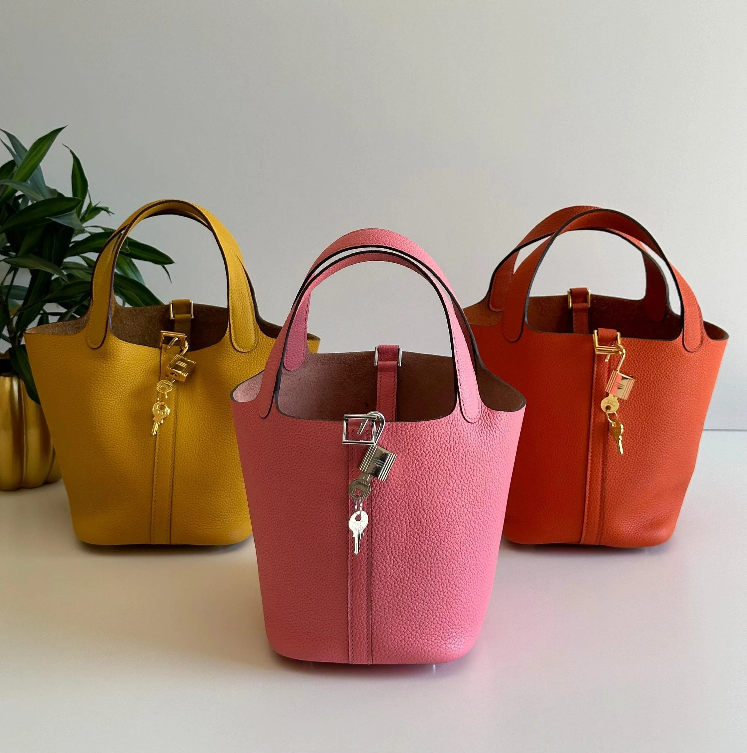Hermès Picotin 22 Taurillon Clemence leather bags