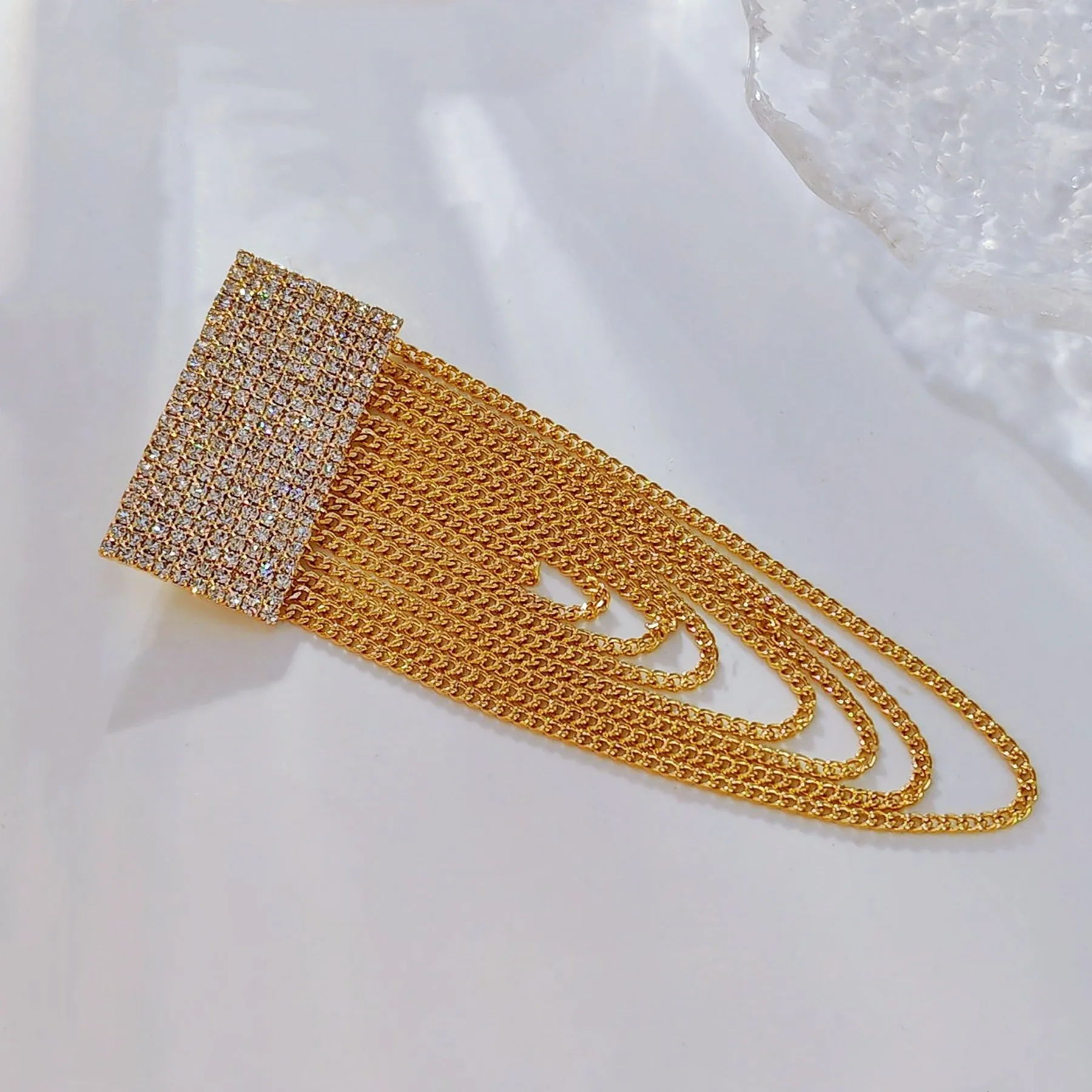 Jewelblings Hip-hop Fashion Inspiration Wide Crystal Pave Bar and Golden Link Chain Drop Brooches Badge Pins for Unisex Base Cloth Accessory