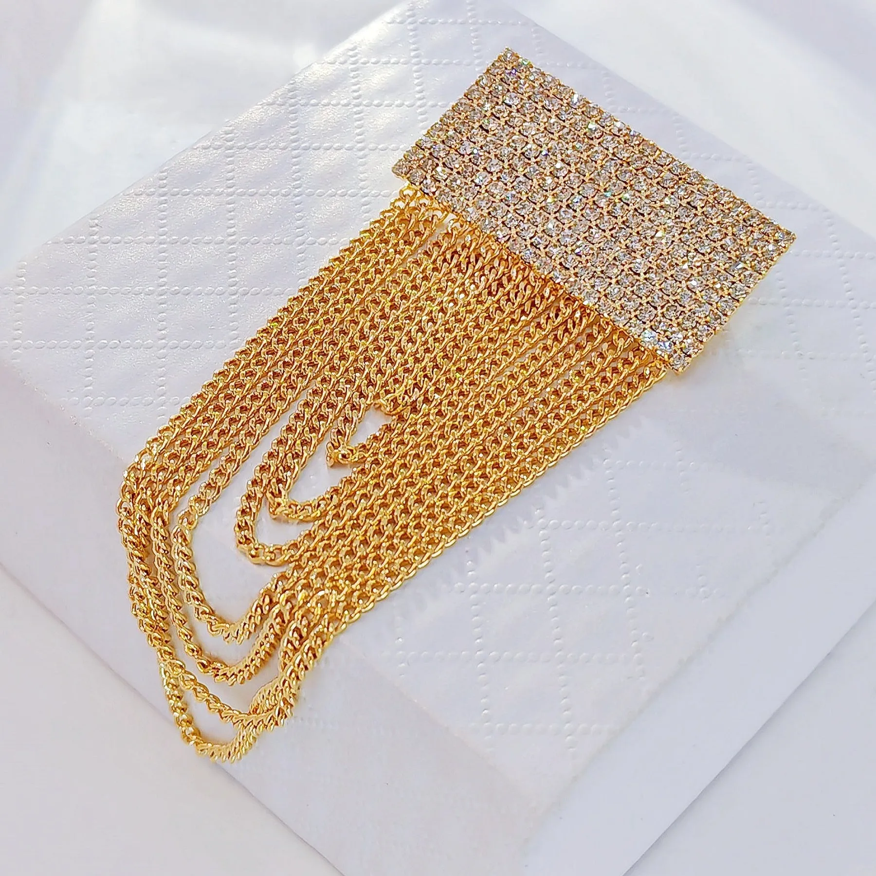 Jewelblings Hip-hop Fashion Inspiration Wide Crystal Pave Bar and Golden Link Chain Drop Brooches Badge Pins for Unisex Base Cloth Accessory