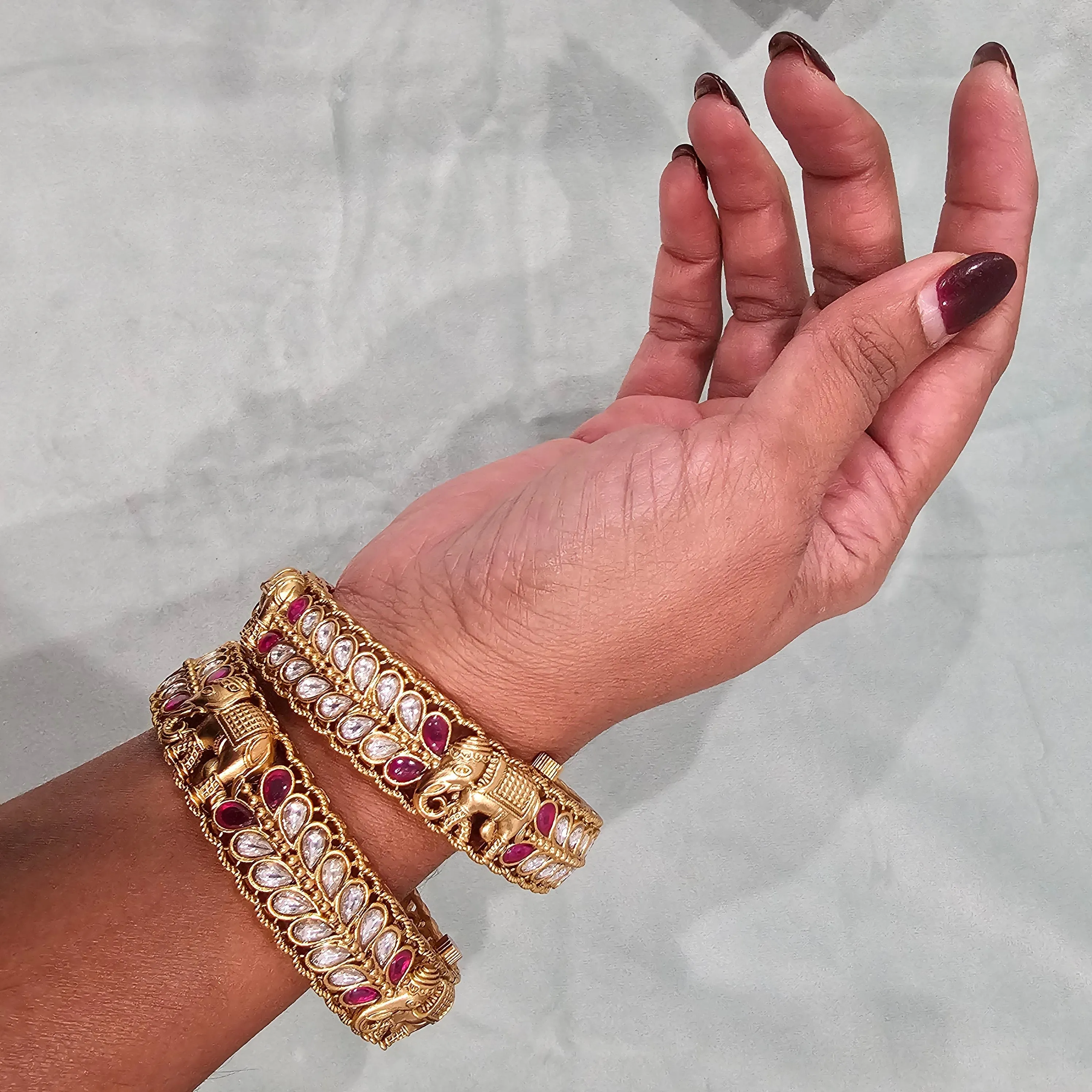 Kundan Bangles