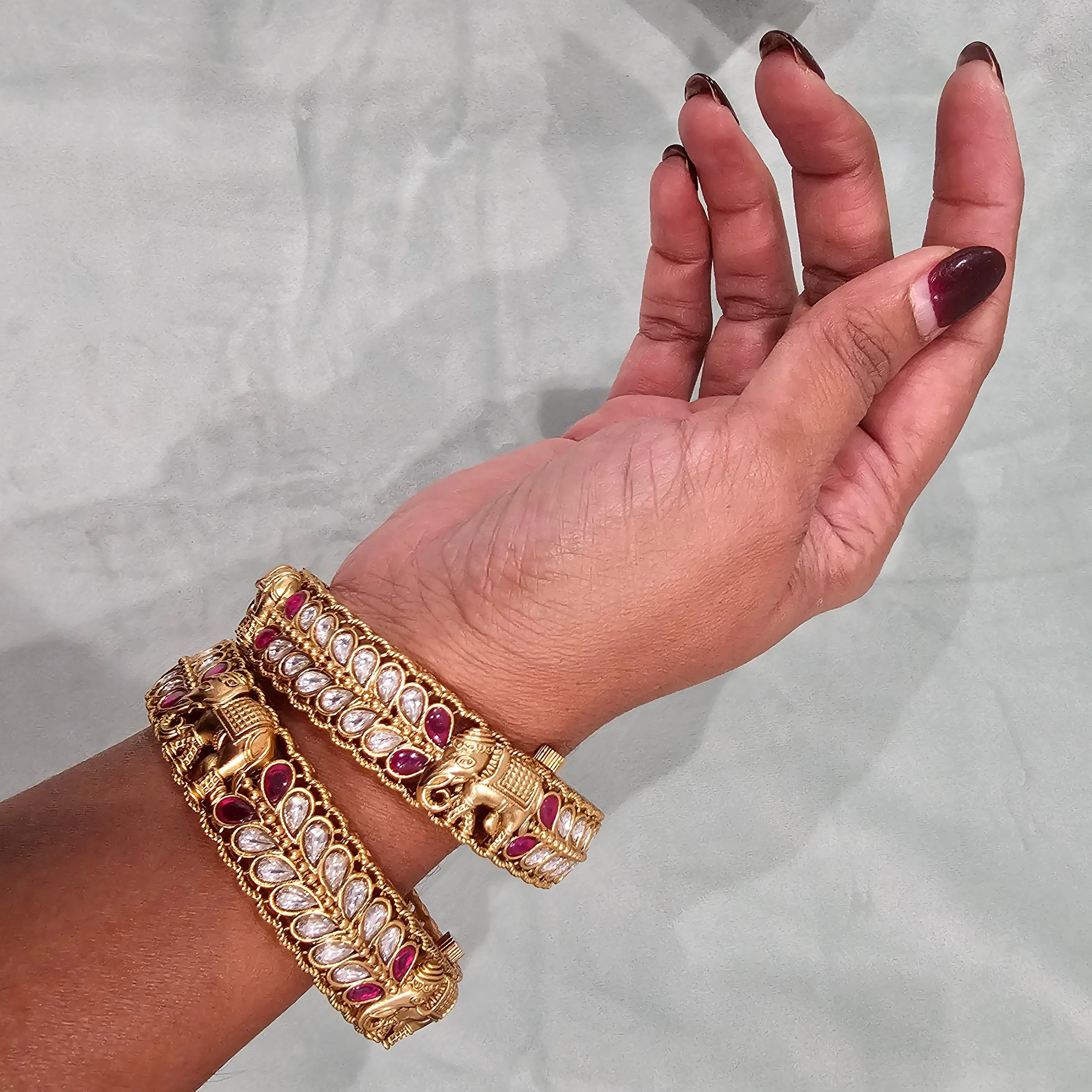 Kundan Bangles