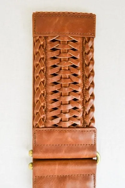 Leather-look braid elastic belt
