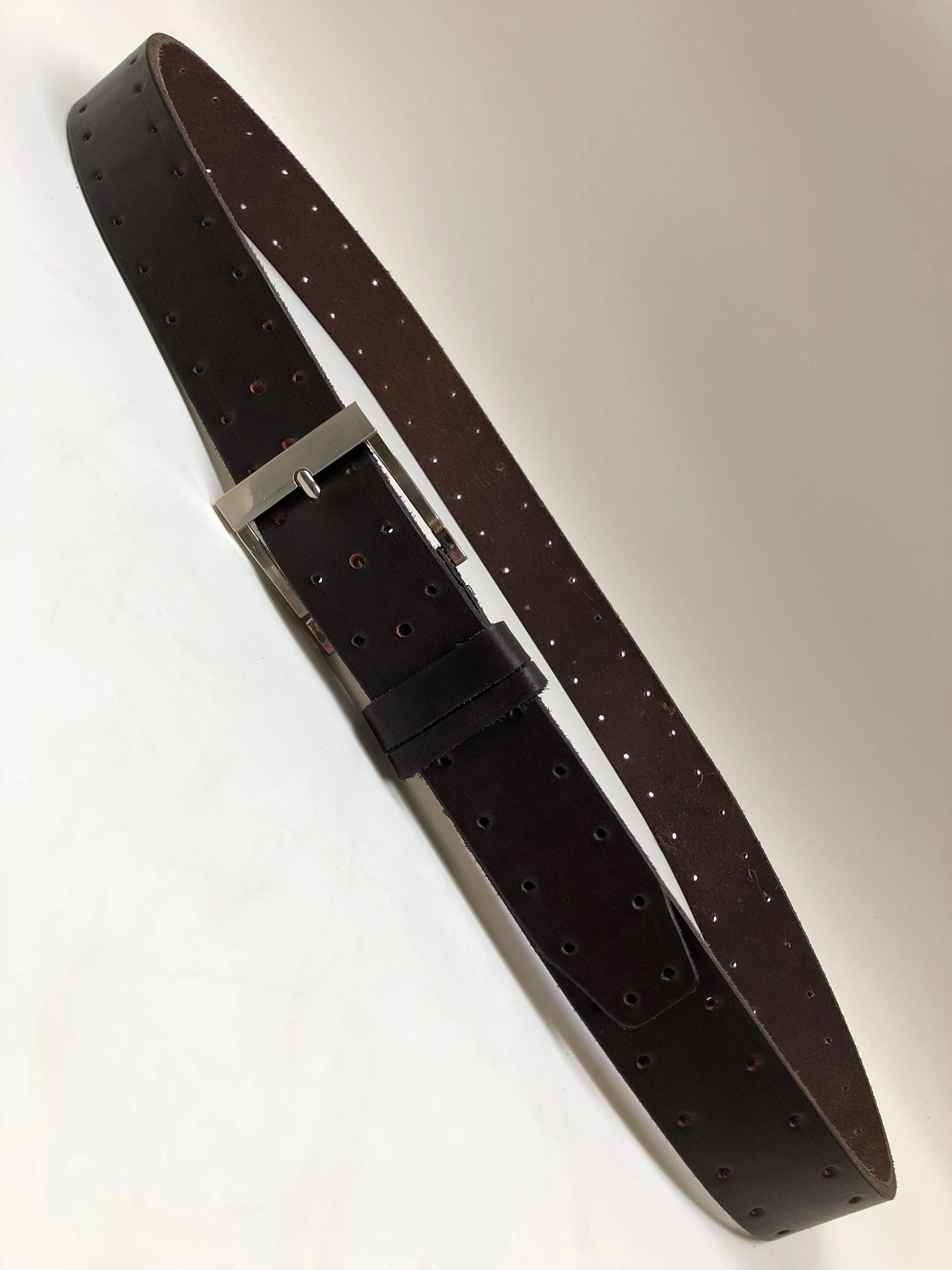 Men's Dark Brown Leather Belt with Smooth Silver Tone Buckle 42A1