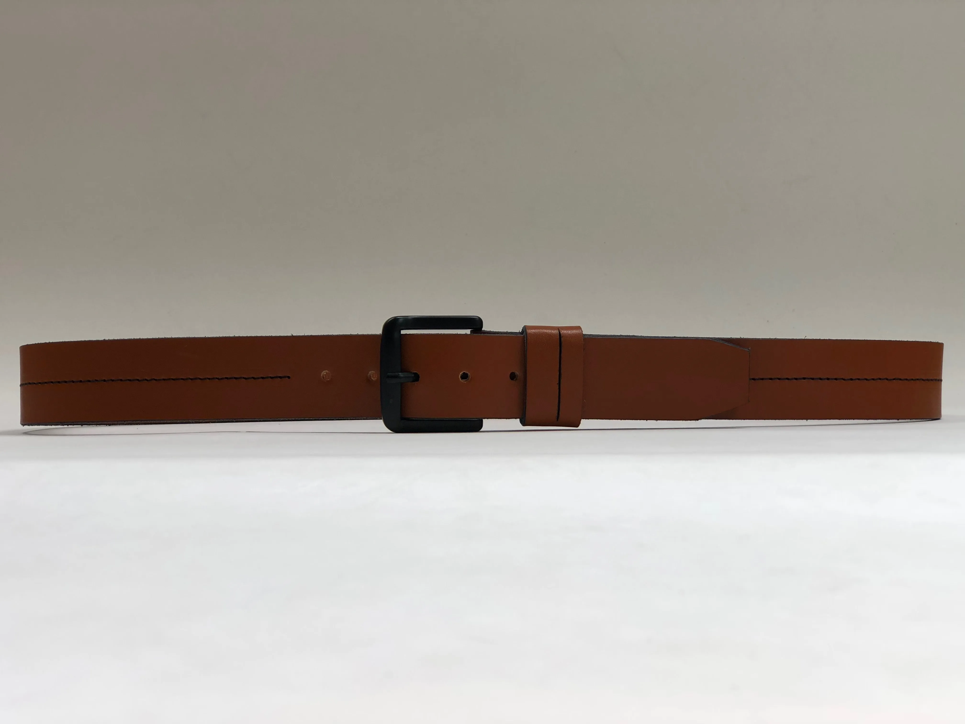 Men's Light Tan Leather Belt with Black Stitching 40C2