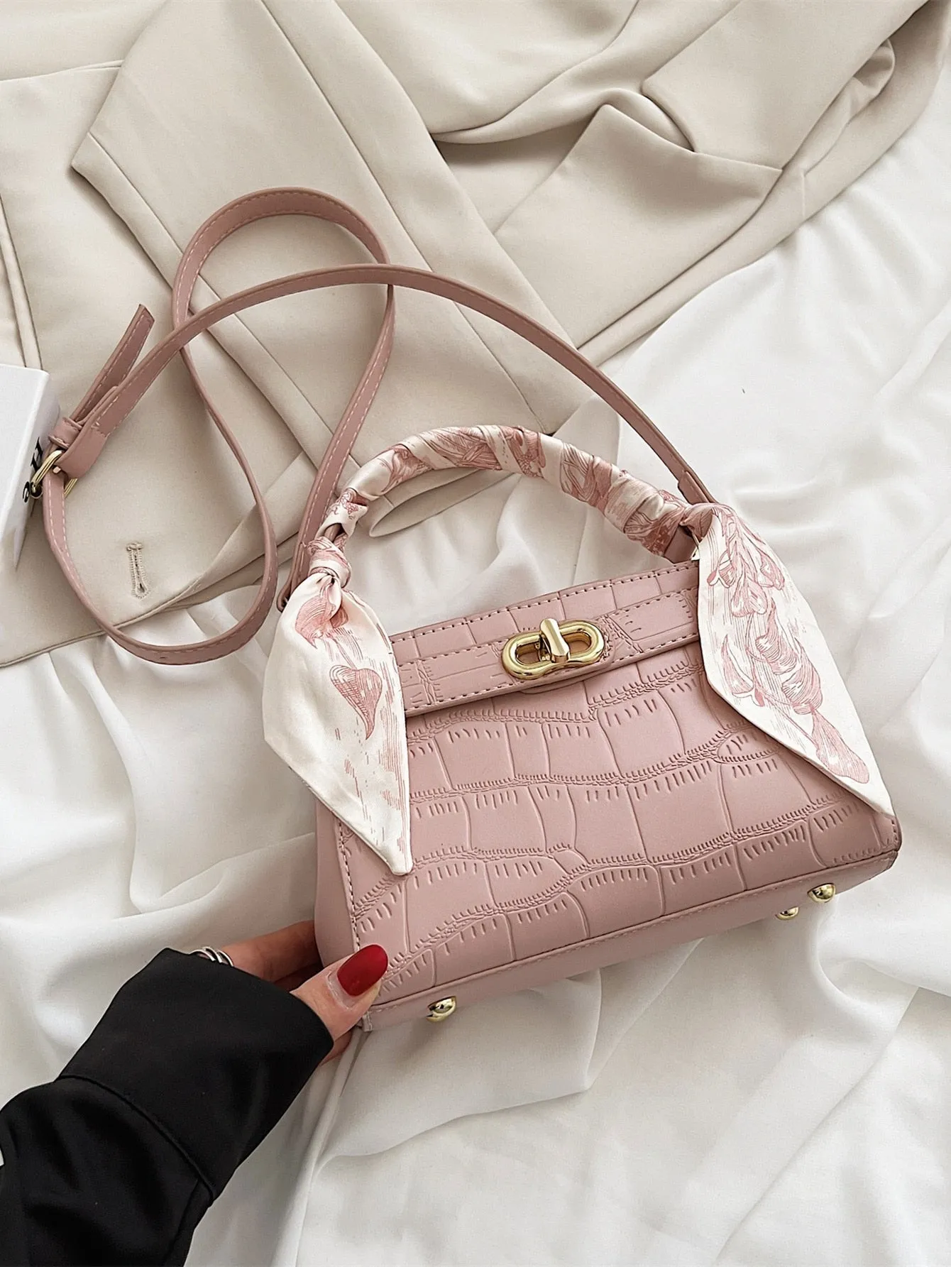 Mini Crocodile Embossed Twilly Scarf Decor Twist Lock Square Bag - Pink