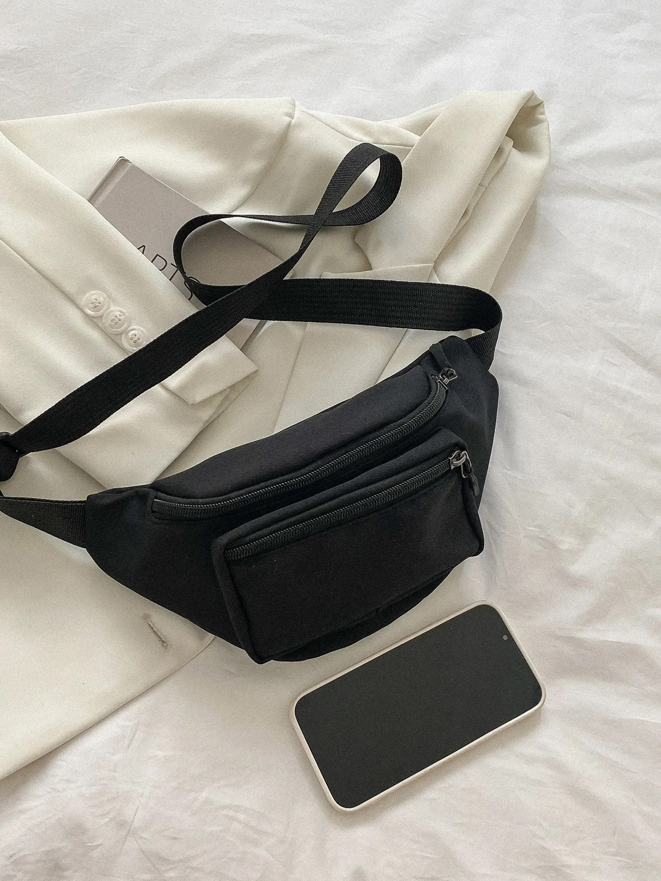 Minimalist Zip Fanny Pack - Black