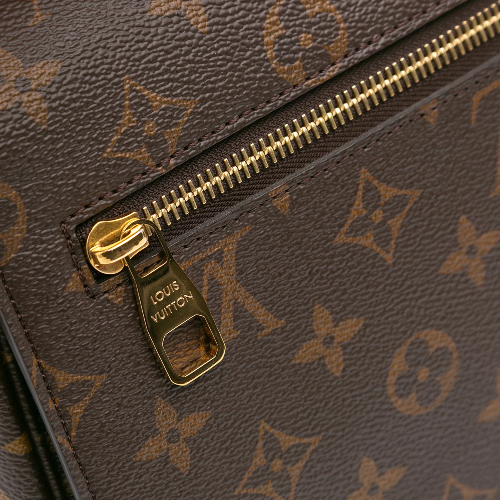 Monogram Pochette Metis