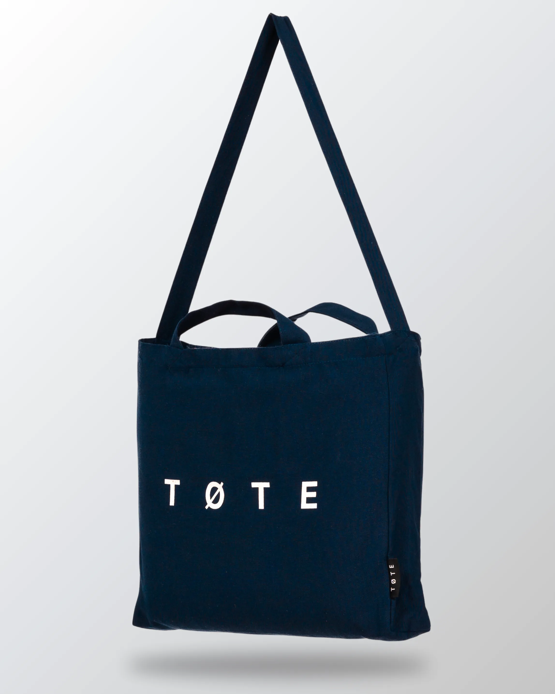 Navy Blue TØTE Shoulderbag