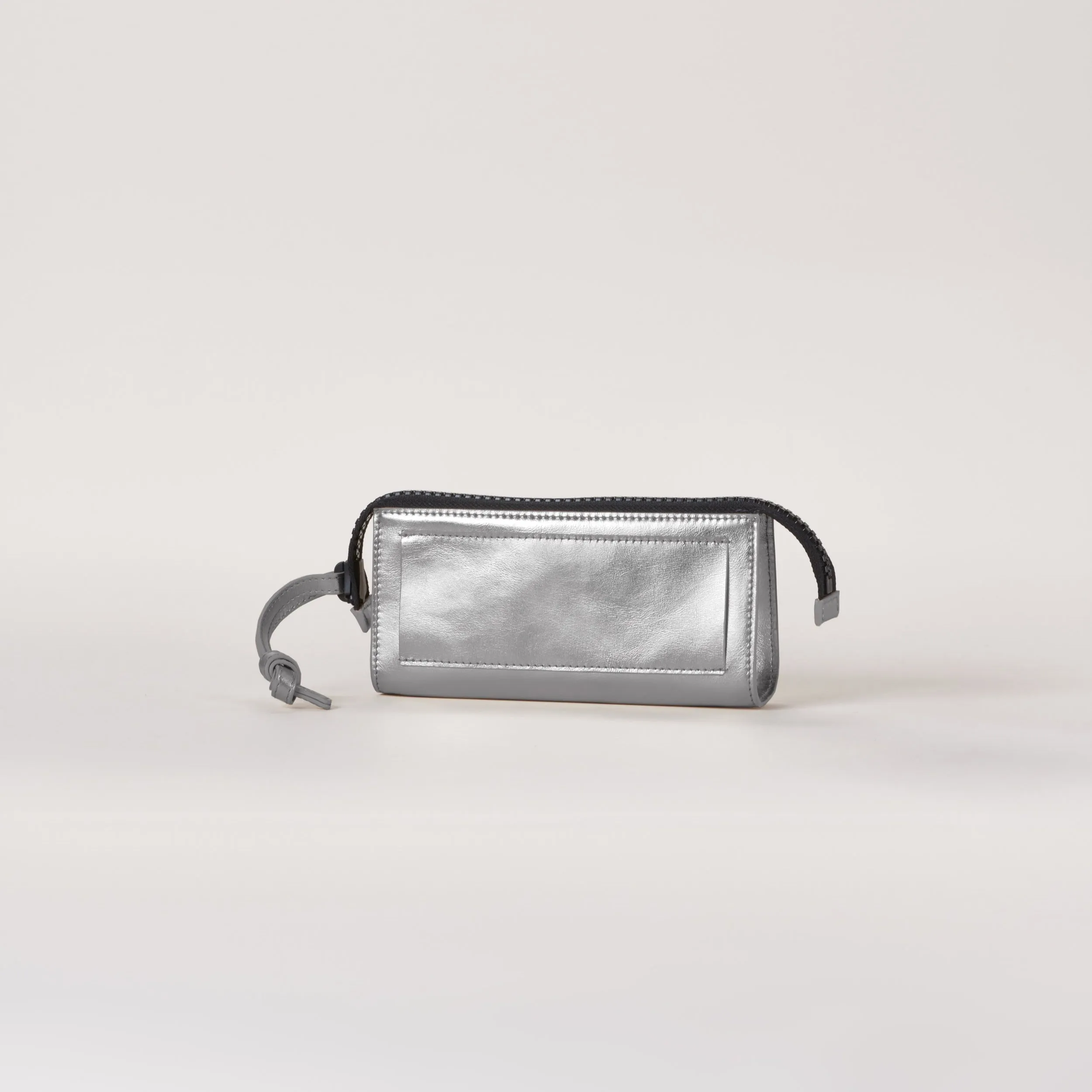 On The Go - Graphite Black