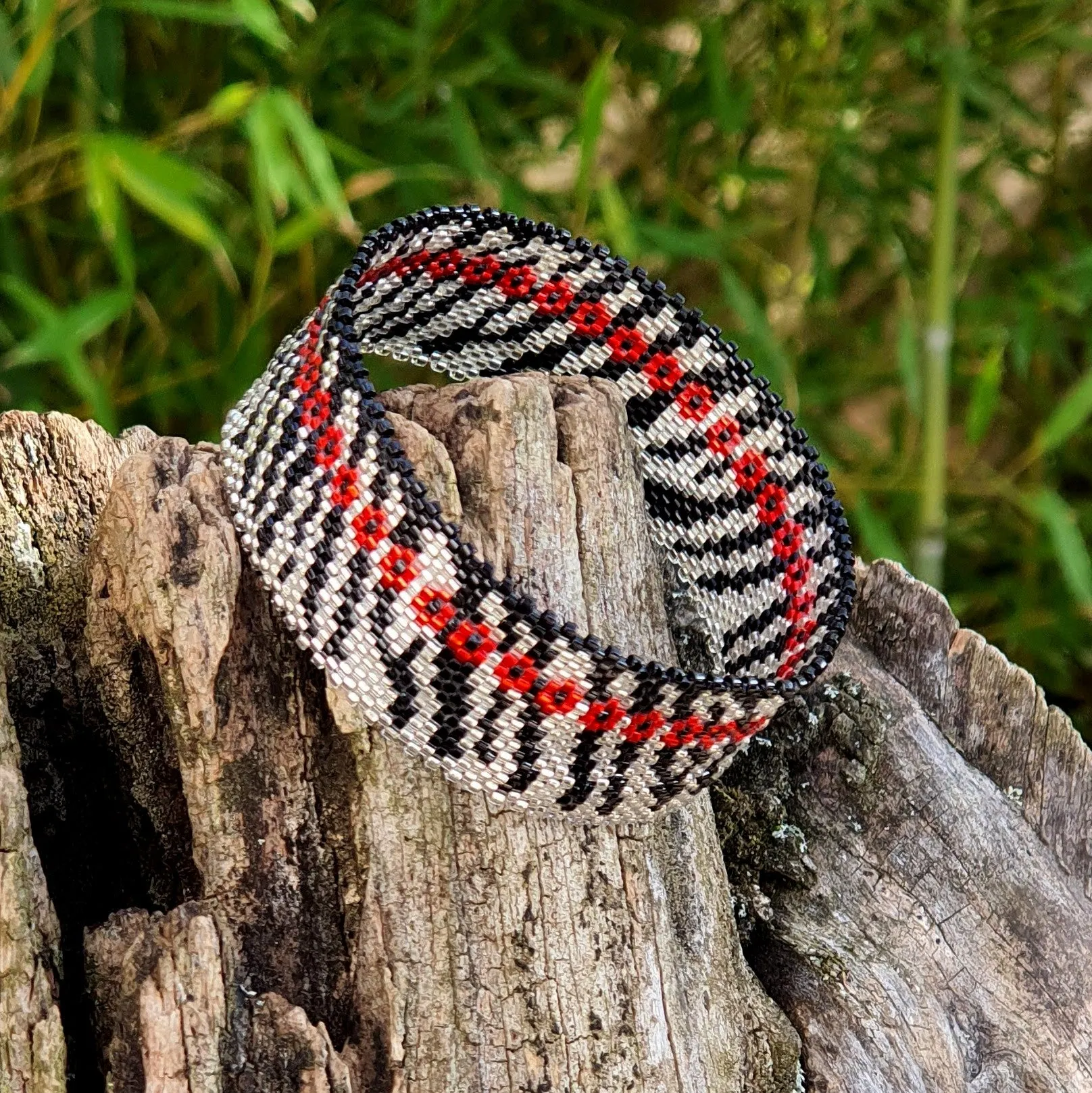 Pattern - Bracelet ZEBROU