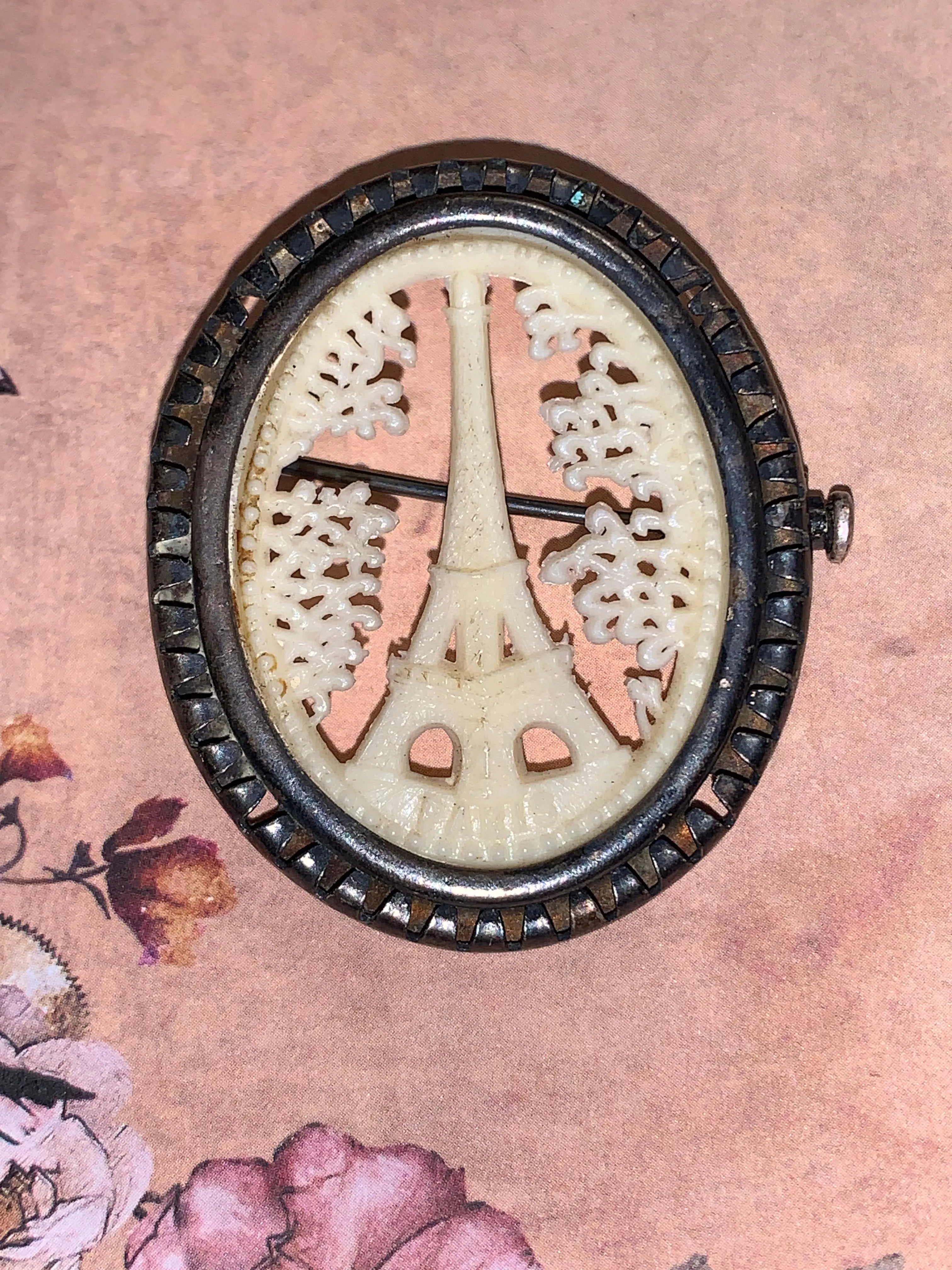 Pins- Vintage Brooches