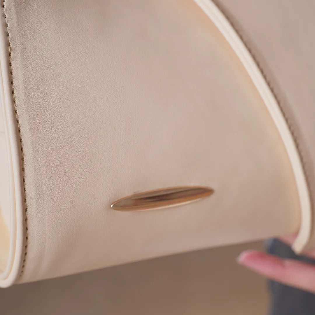 Plain Leather Fanny Bag - Beige