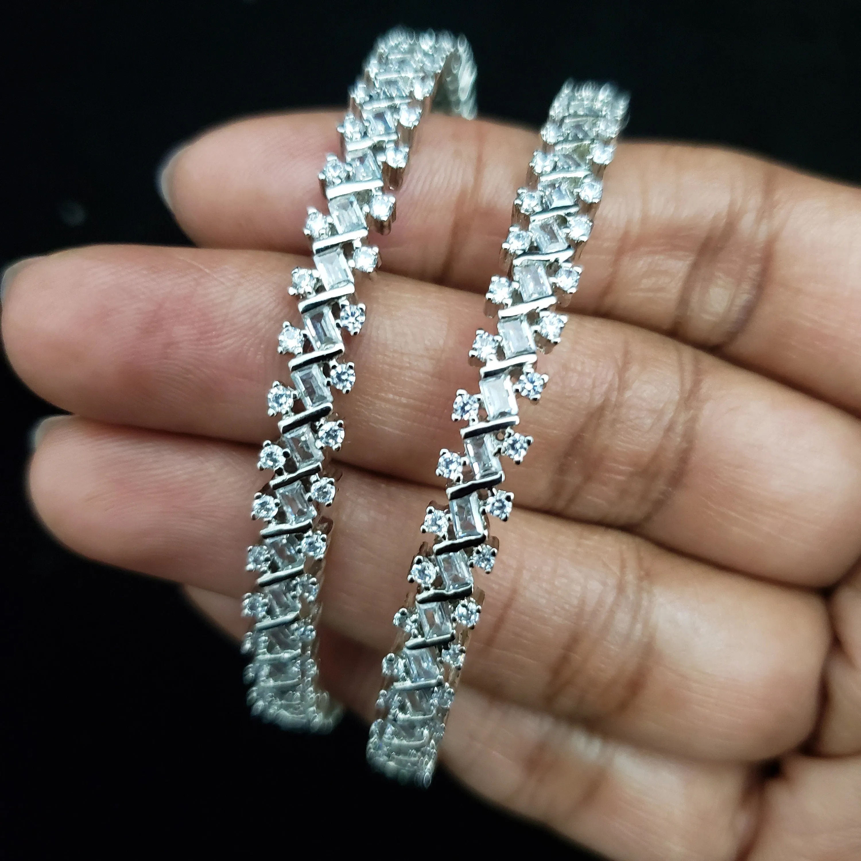 SILVER toNE Bangles Set