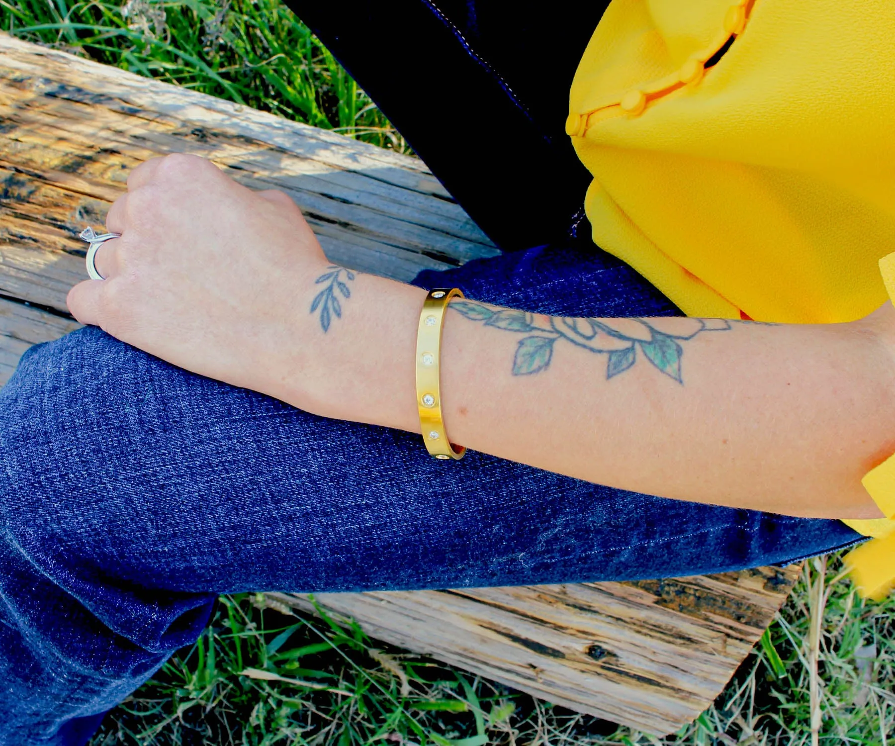 Star Bangle Gold Cuff Bracelet