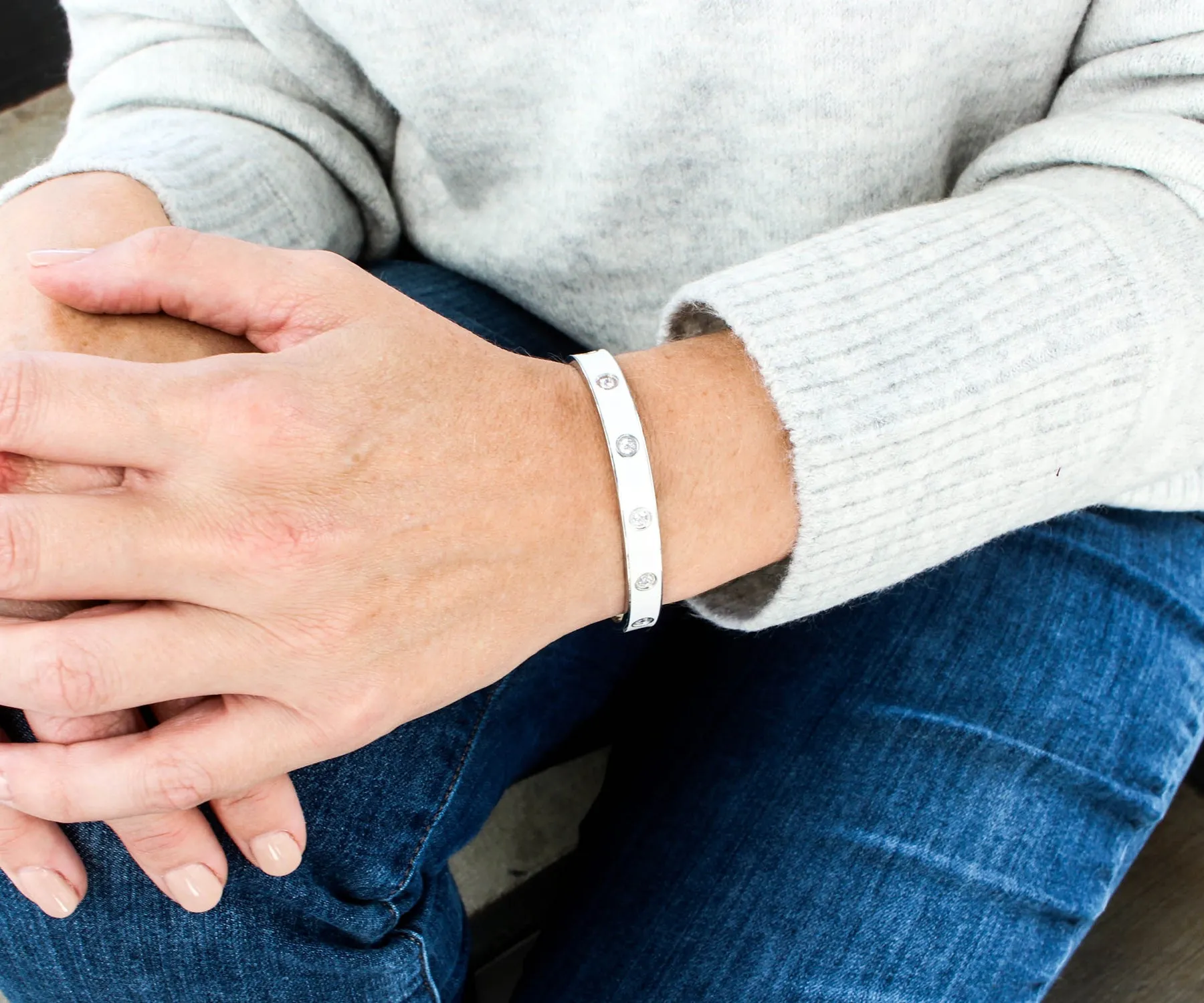 Star Spangle White Enamel Stainless Steel Bangle Bracelet
