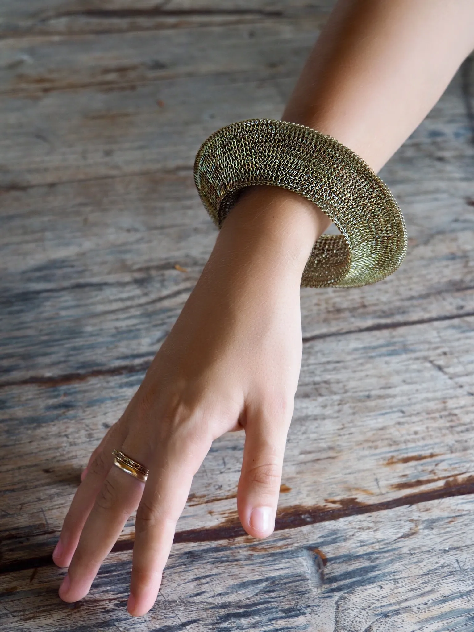 SUMBA BANGLE