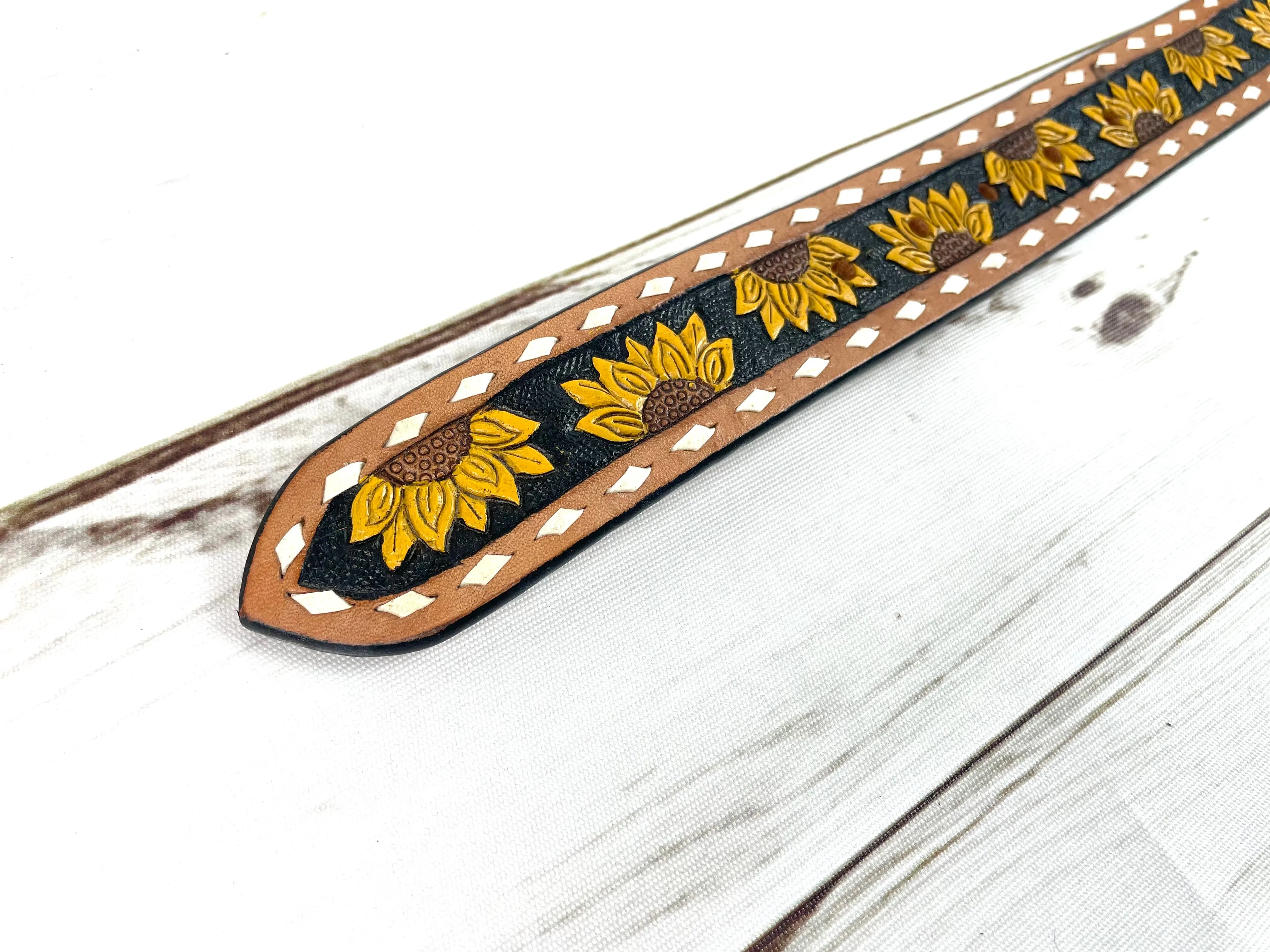 Sunflower White Buckstitch Leather Woman’s Belt