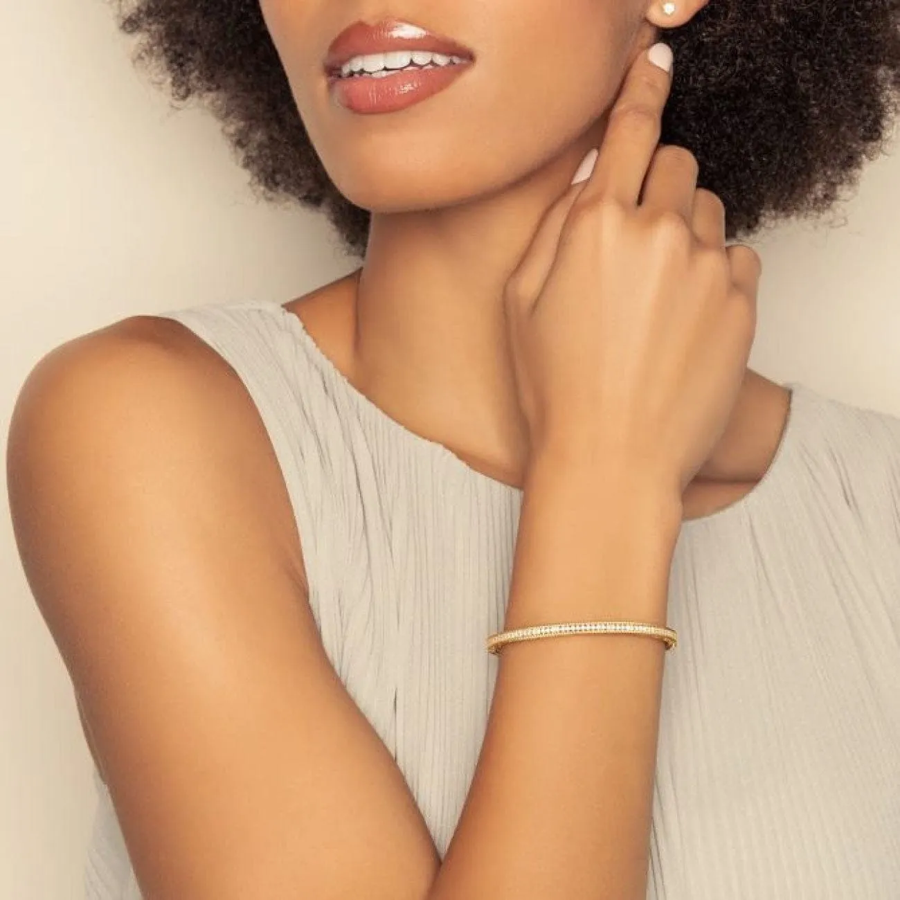 Symphony Princess Yellow Gold & Diamond Oval Bangle Bracelet