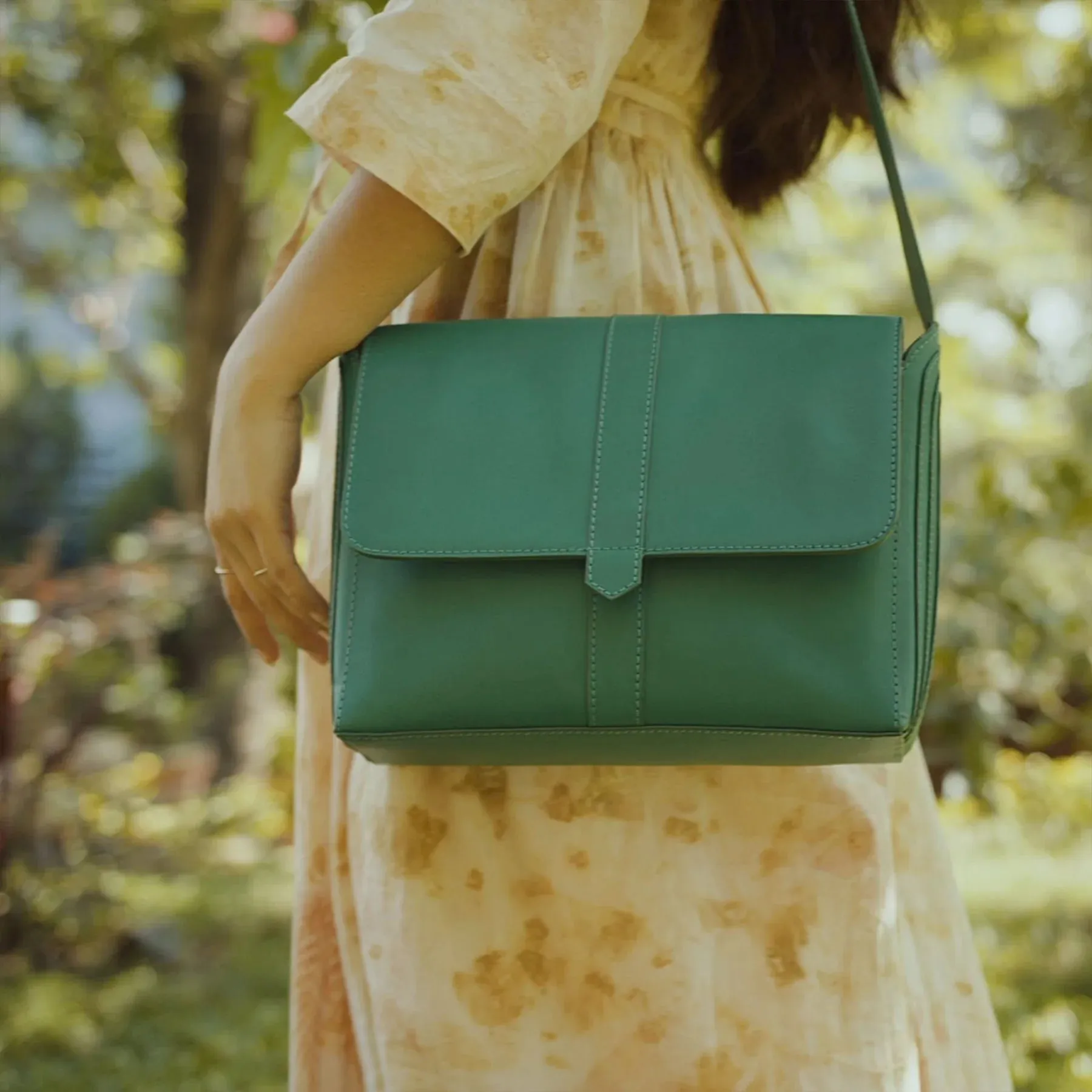 The Maker's Satchel / Kelly Green