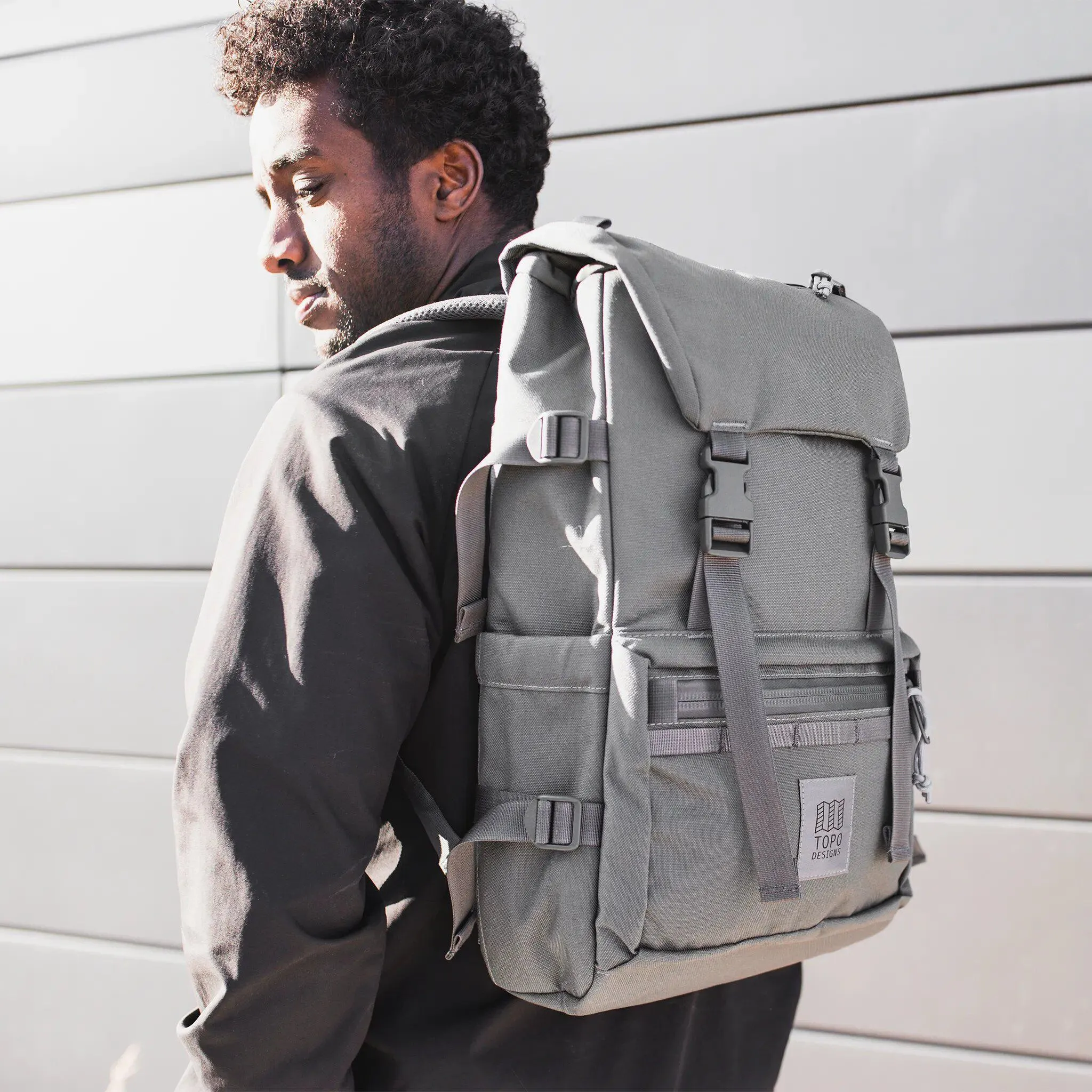 Topo Designs Rover Pack Tech Navy