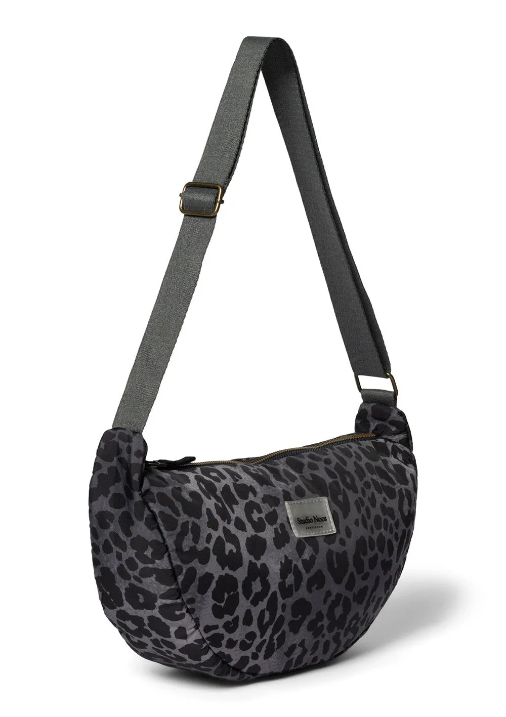 Umhängetasche 'Puffy Adult Fanny Pack' Antra Leopard