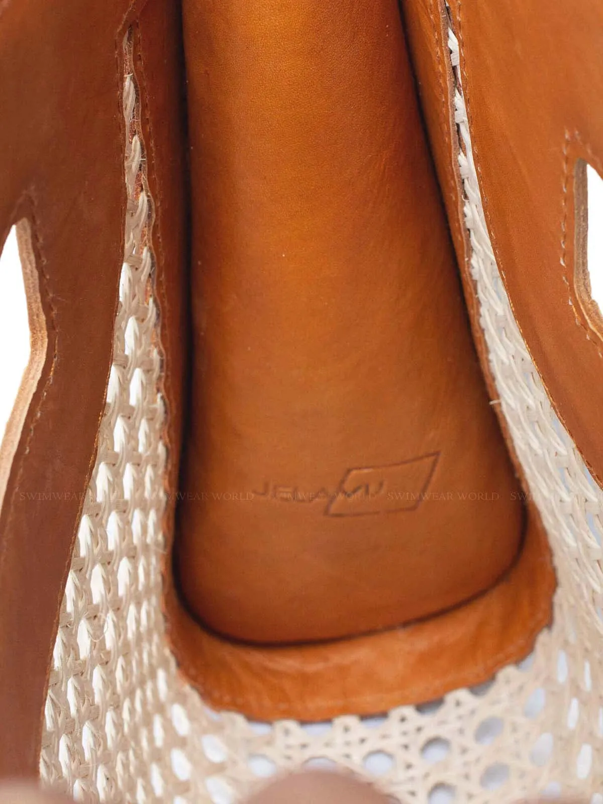 Venice Medium Cane Leather Clutch