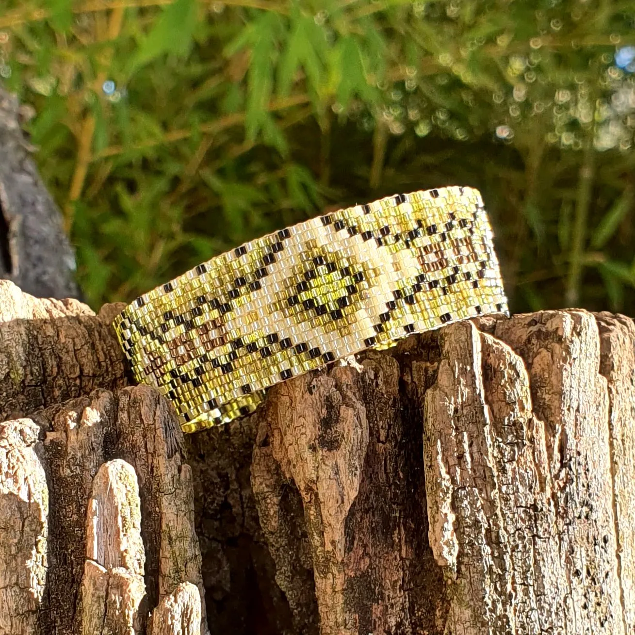 Vertical Peyote Pattern - Bracelet ORION