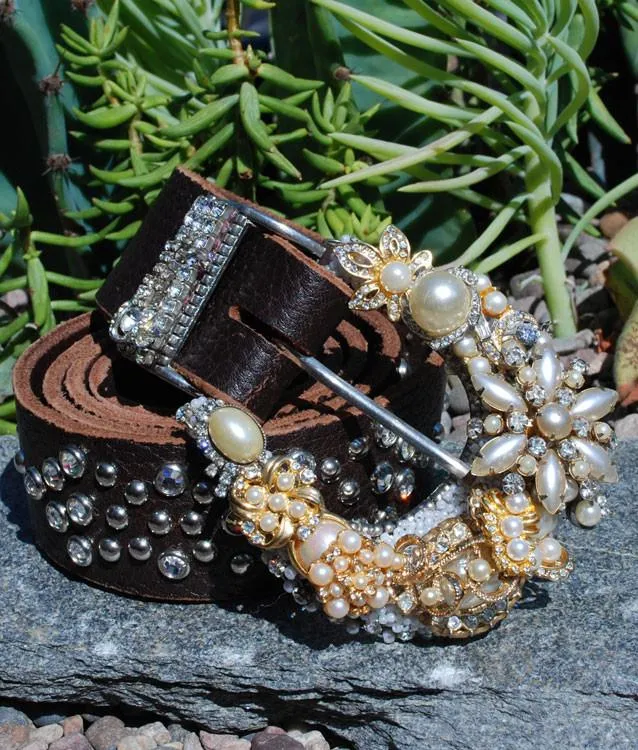 Vintage Pearl Buckle & Belt - Large