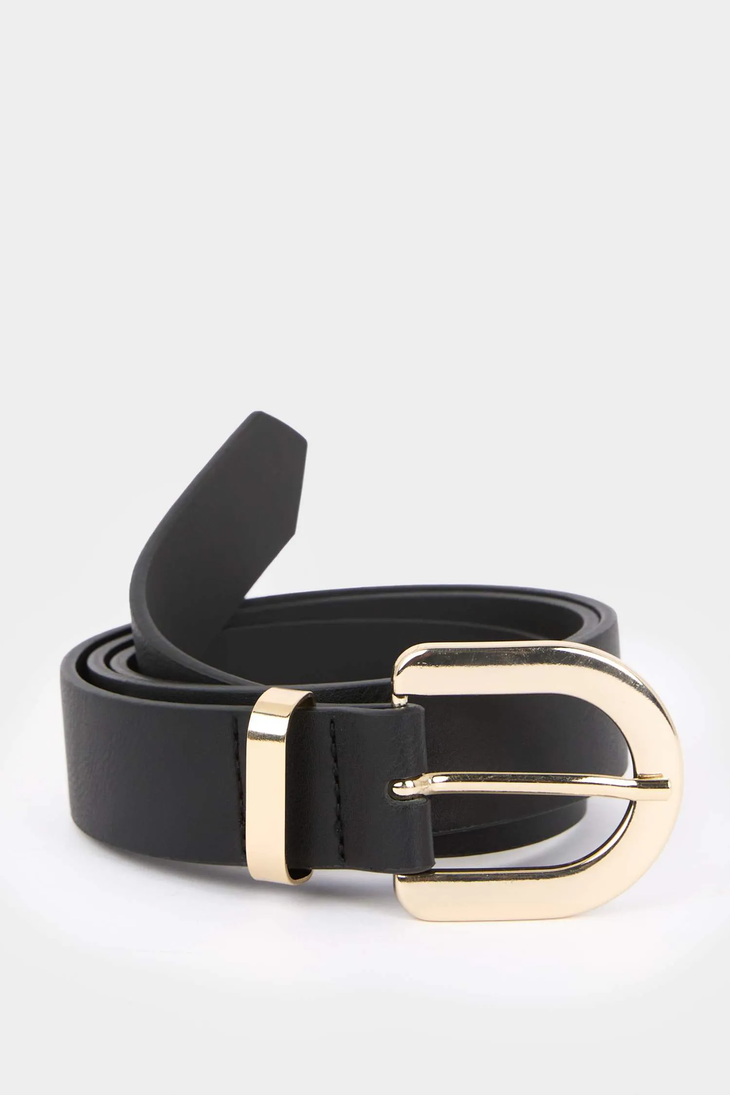 Women Oval Buckle Faux Leather Jean Belt